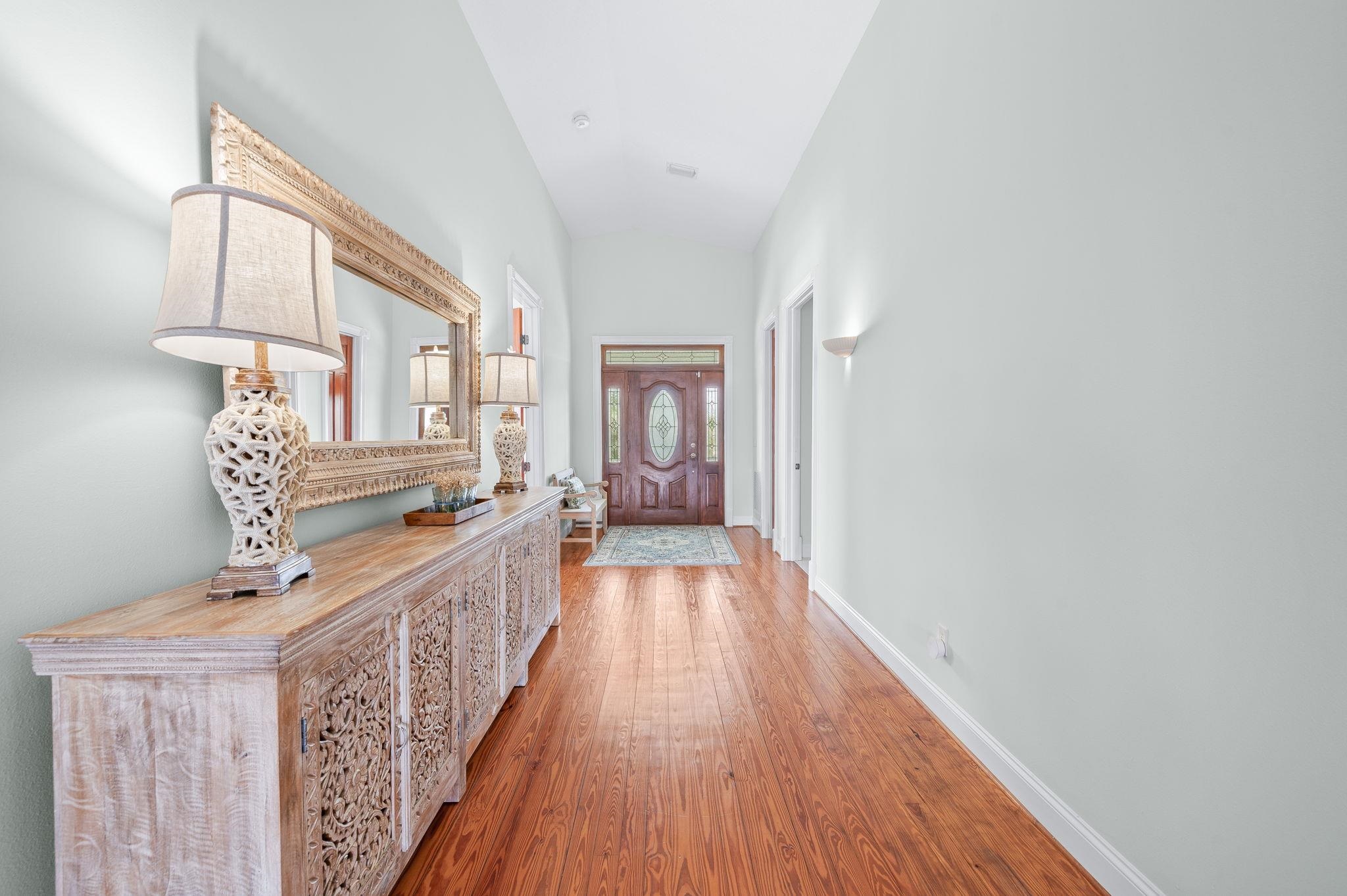 Image 7 of 95 For 231 Barrataria Drive