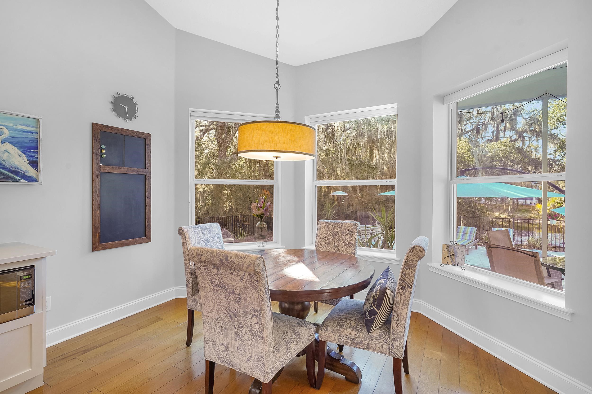 Image 24 of 54 For 1000 Island Way