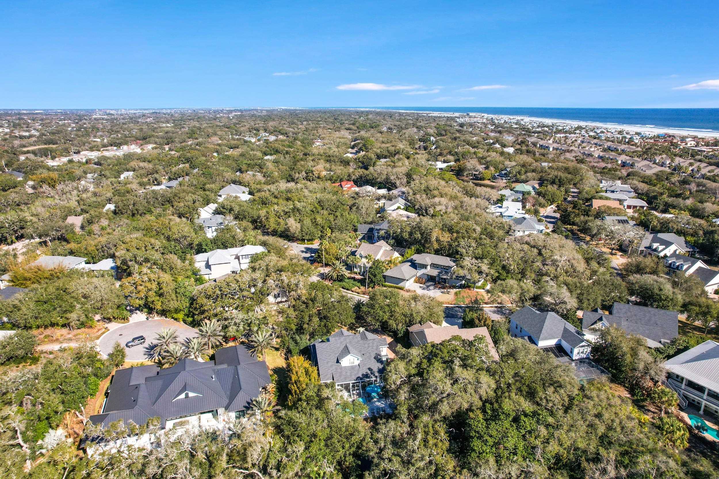 Image 3 of 54 For 1000 Island Way