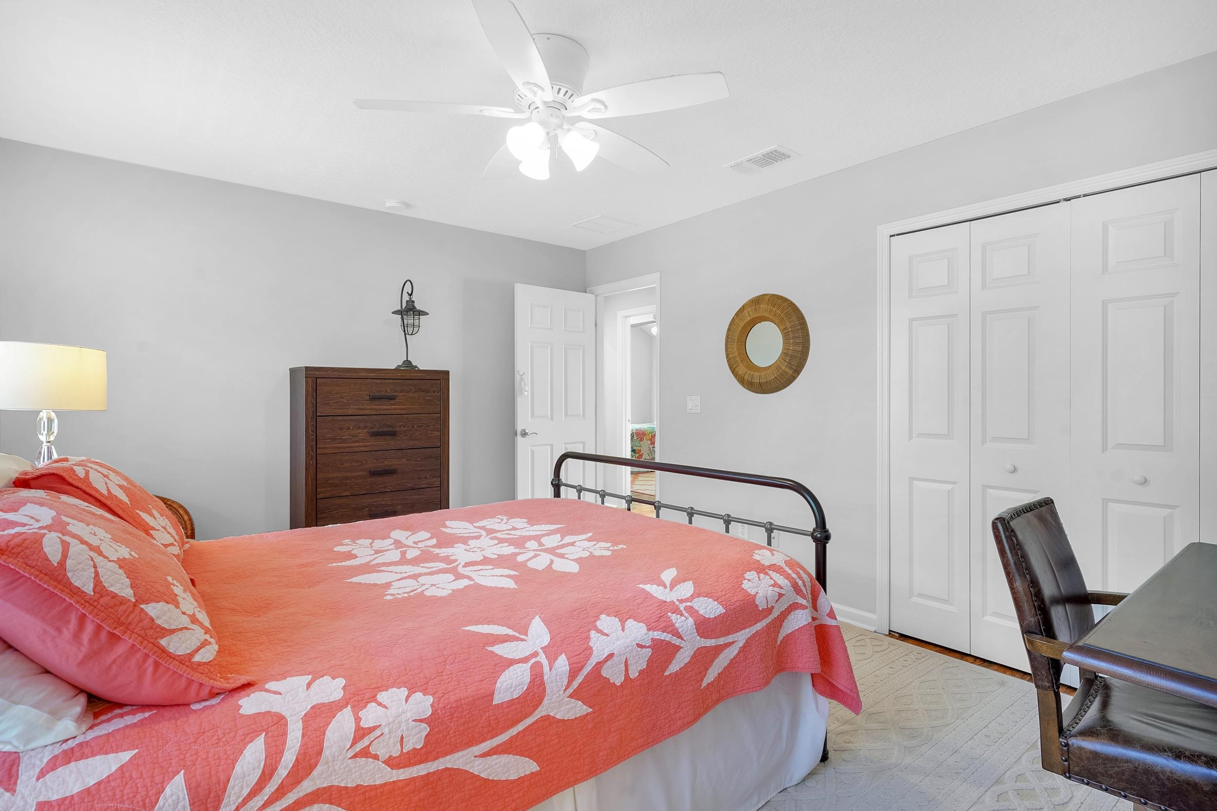 Image 34 of 54 For 1000 Island Way