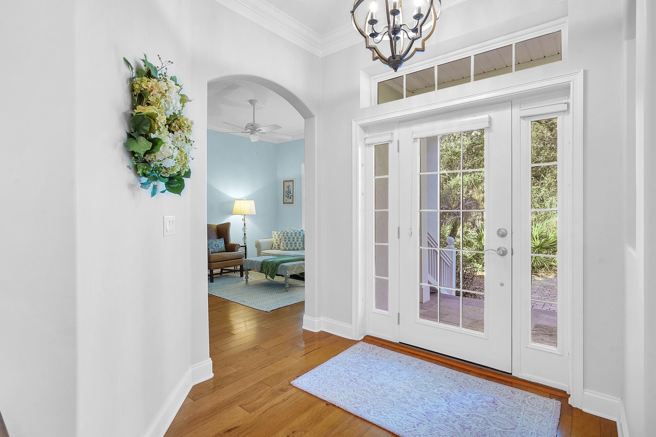 Image 7 of 54 For 1000 Island Way