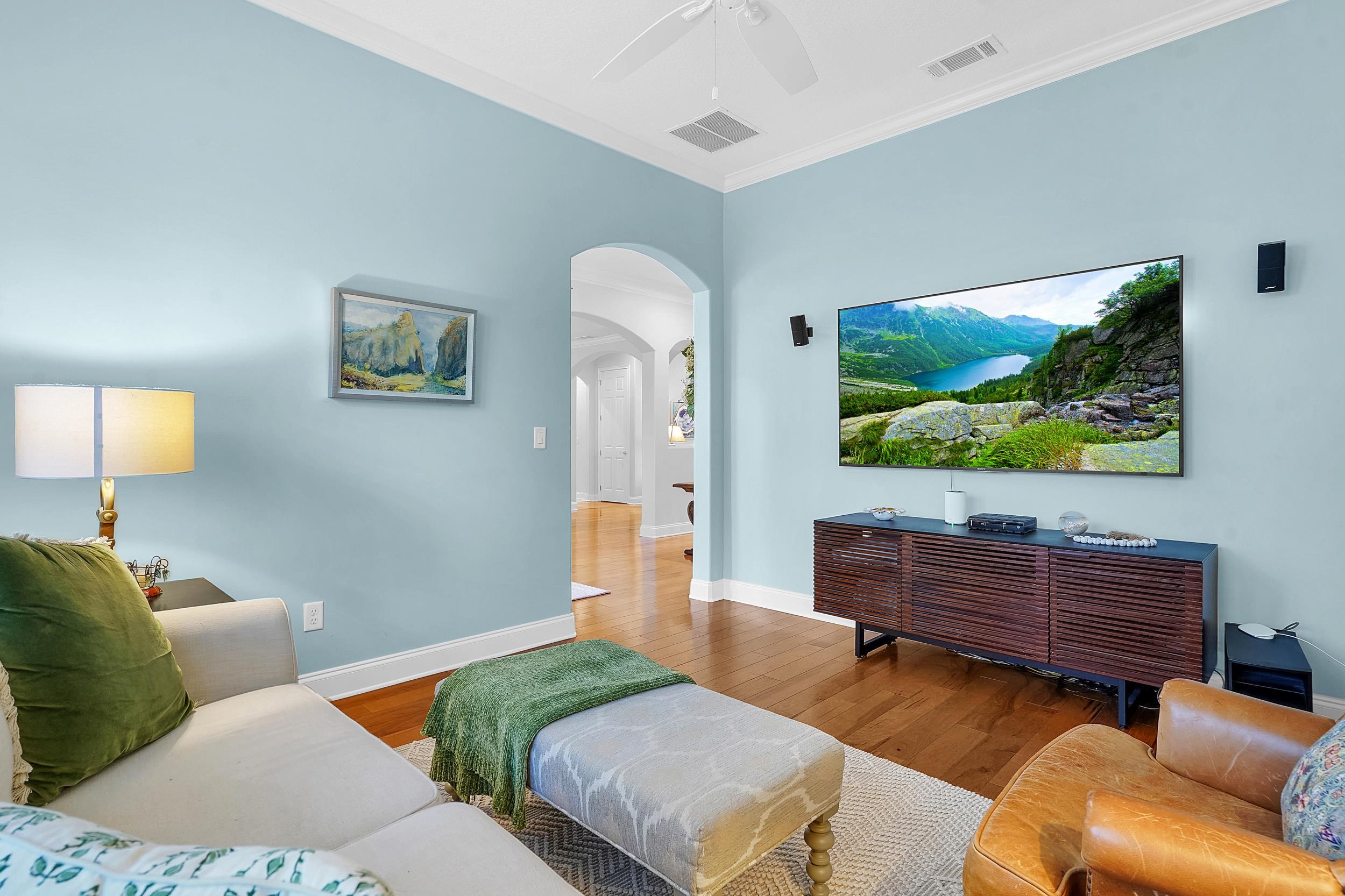 Image 9 of 54 For 1000 Island Way