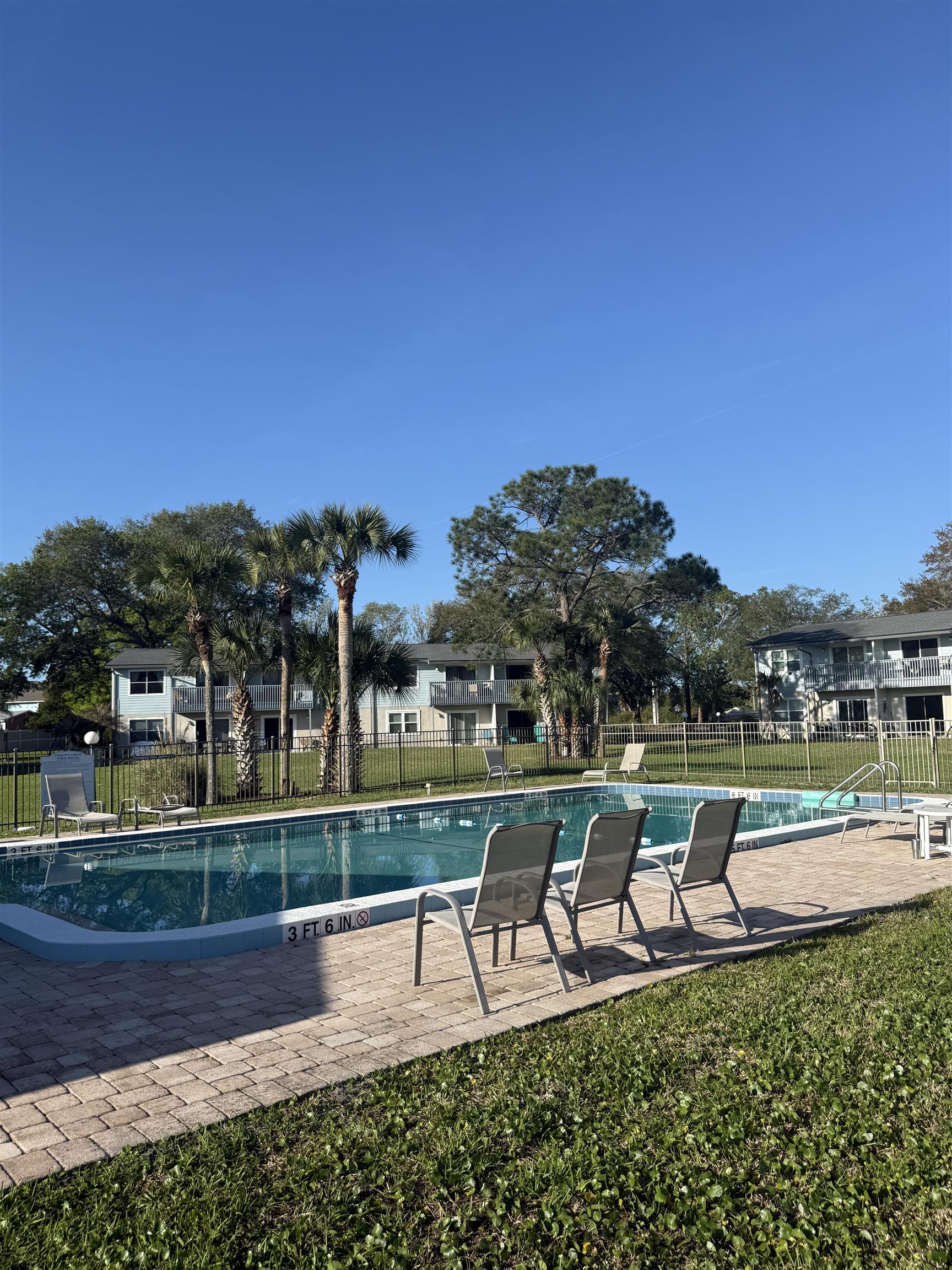 Image 3 of 20 For 700 Pope Rd W M97