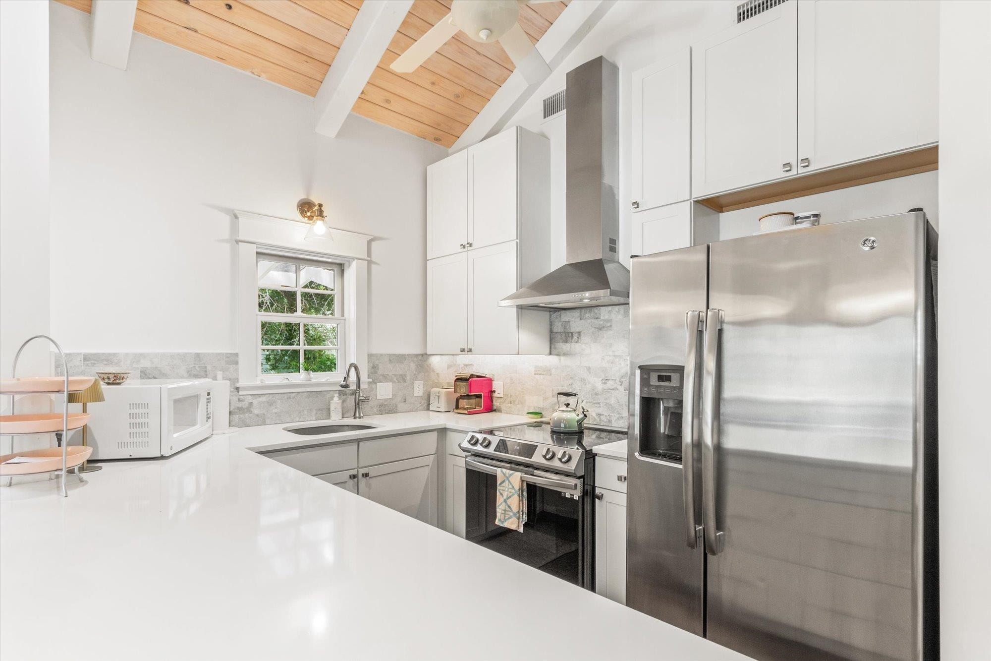 Image 11 of 55 For 48 Osceola Street