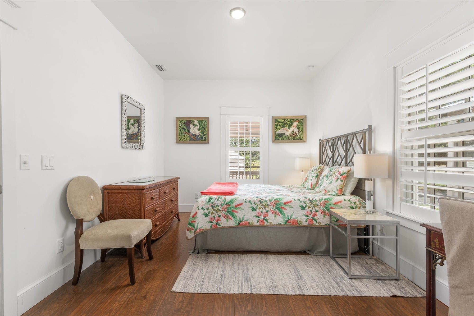 Image 17 of 55 For 48 Osceola Street