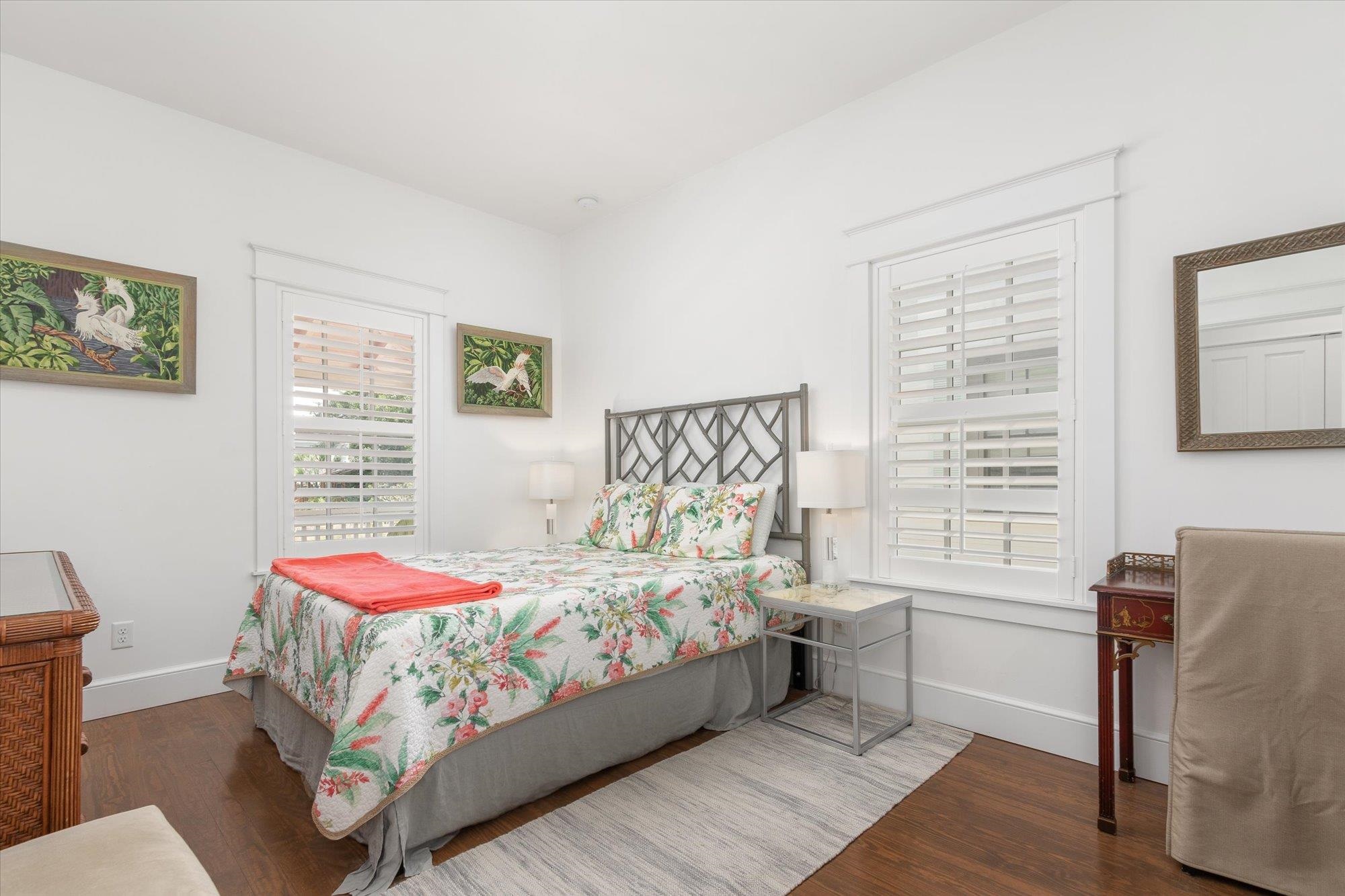 Image 18 of 55 For 48 Osceola Street