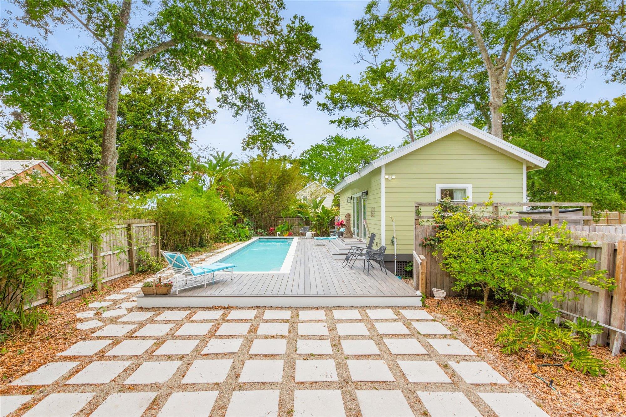 Image 40 of 55 For 48 Osceola Street