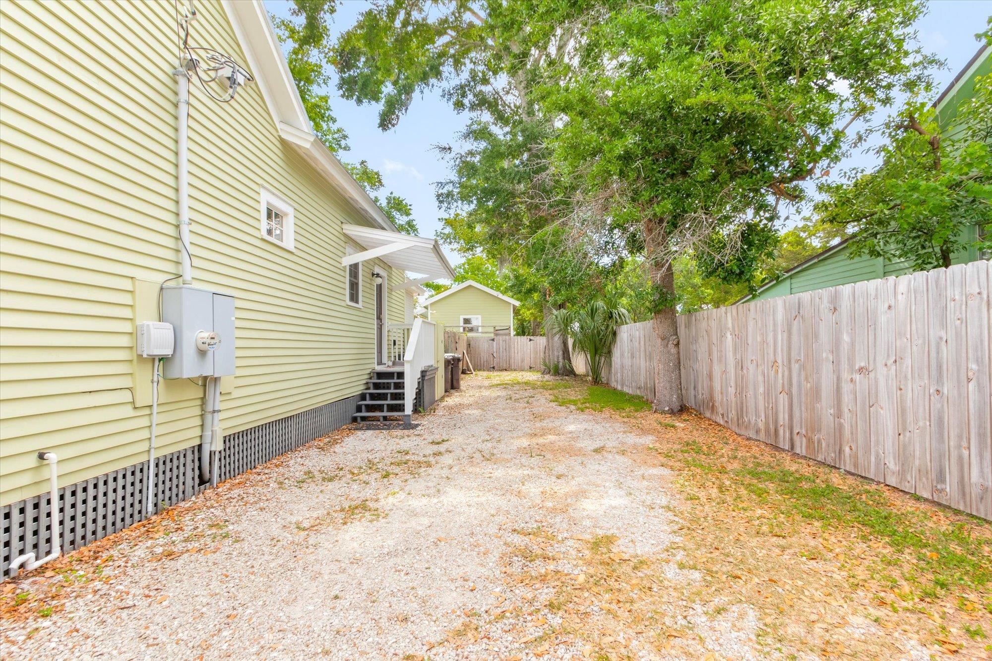 Image 45 of 55 For 48 Osceola Street