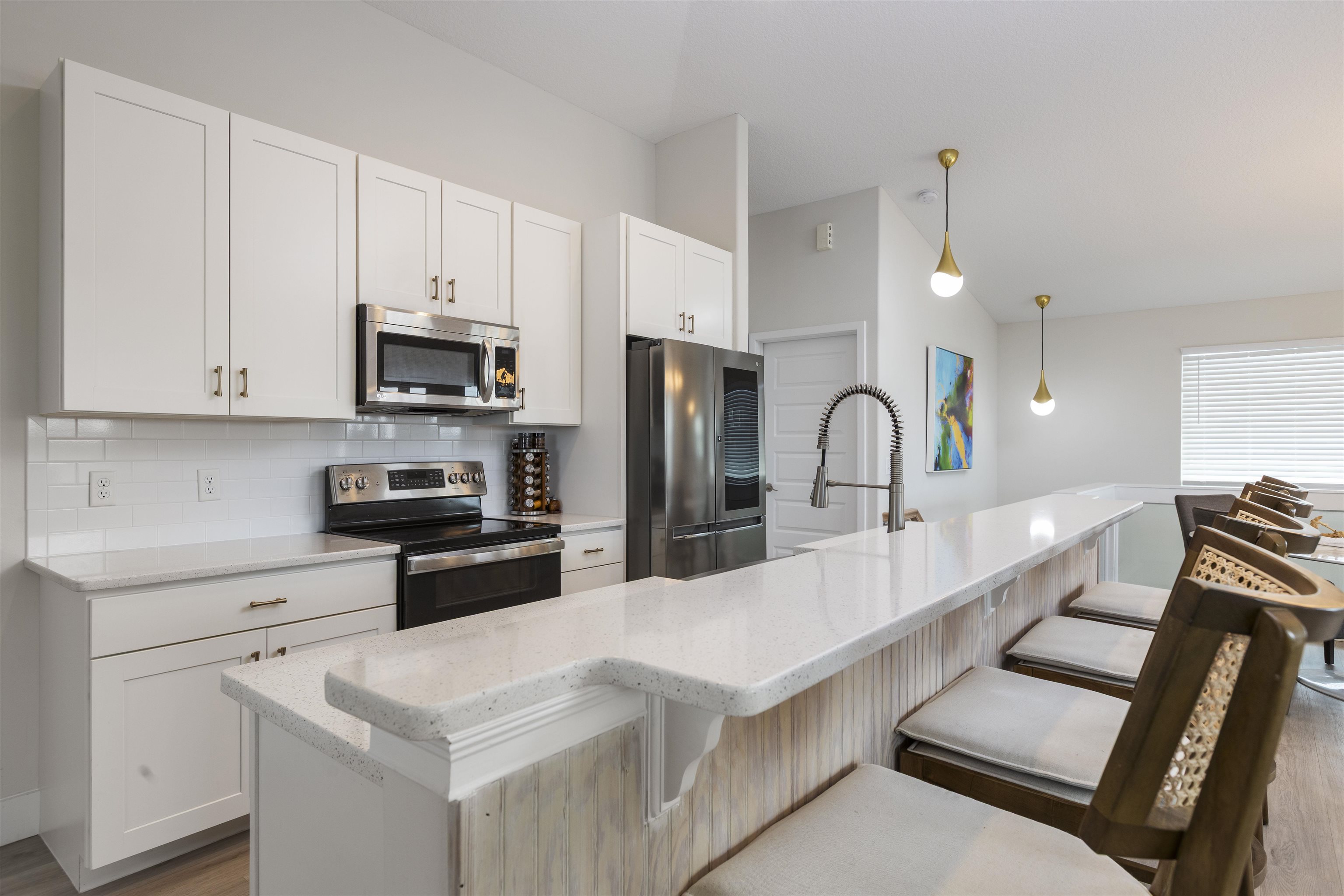 Image 13 of 57 For 6856 Avenue D