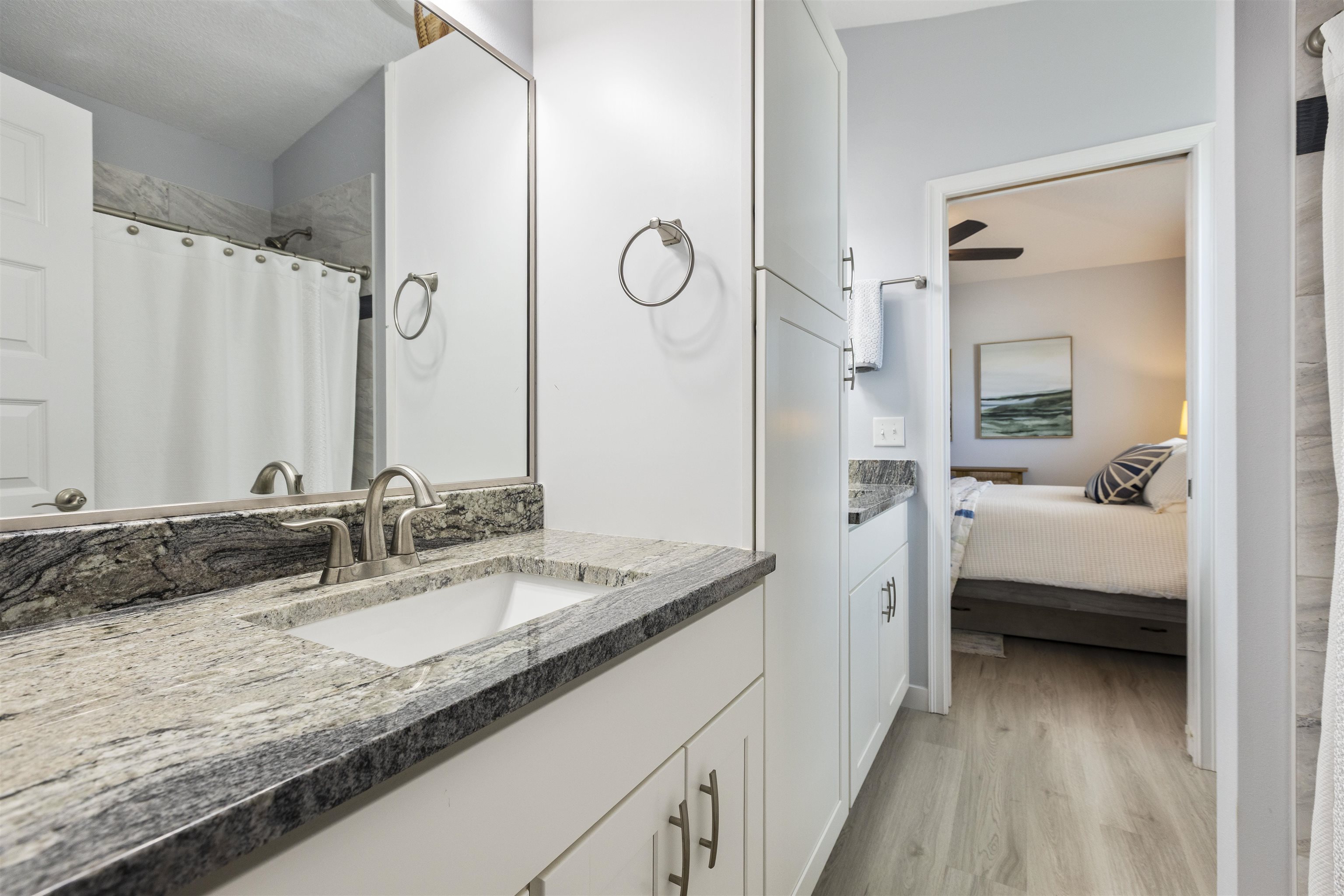 Image 29 of 57 For 6856 Avenue D