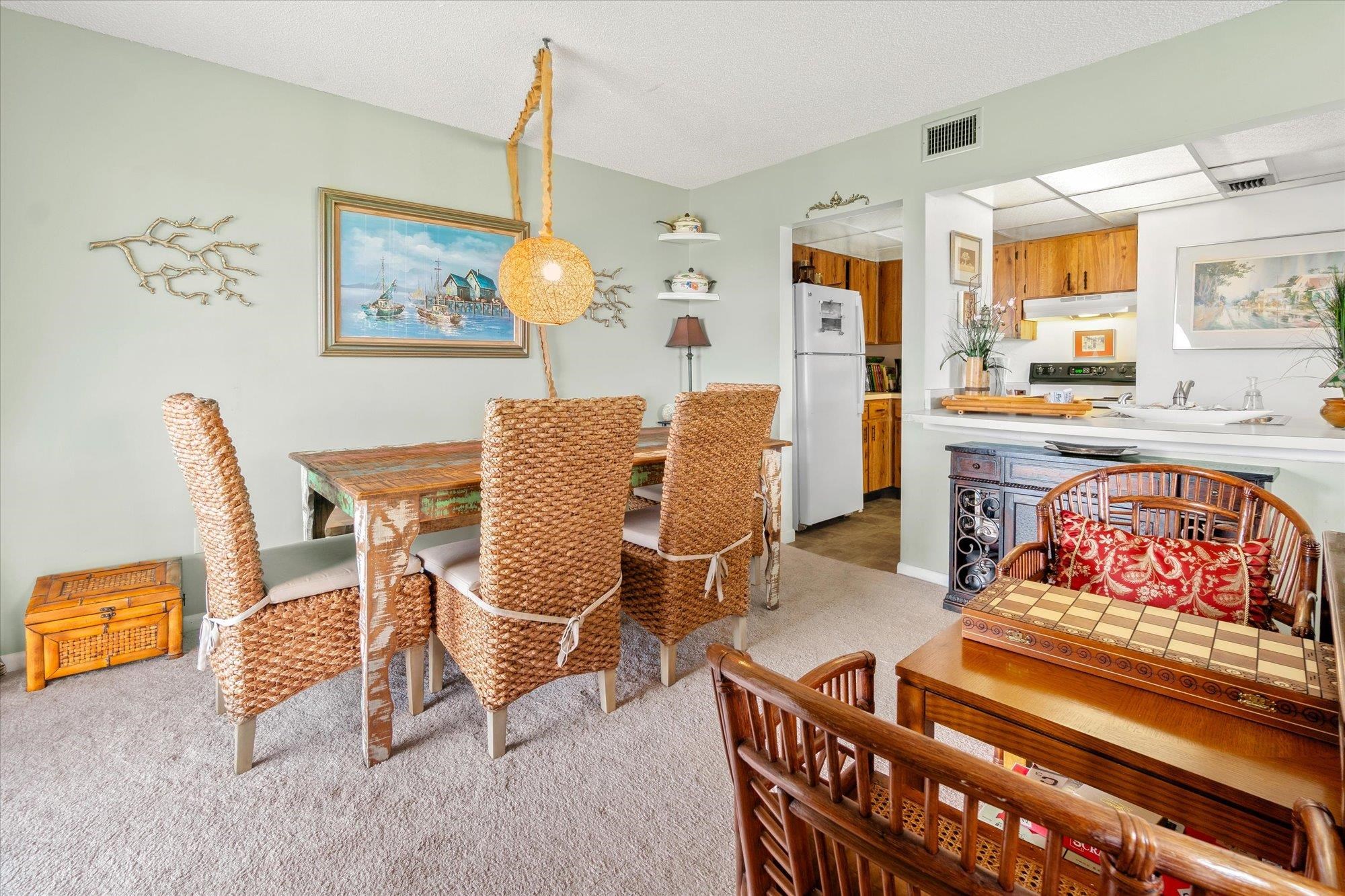 Image 12 of 44 For 34 Veronese Ct