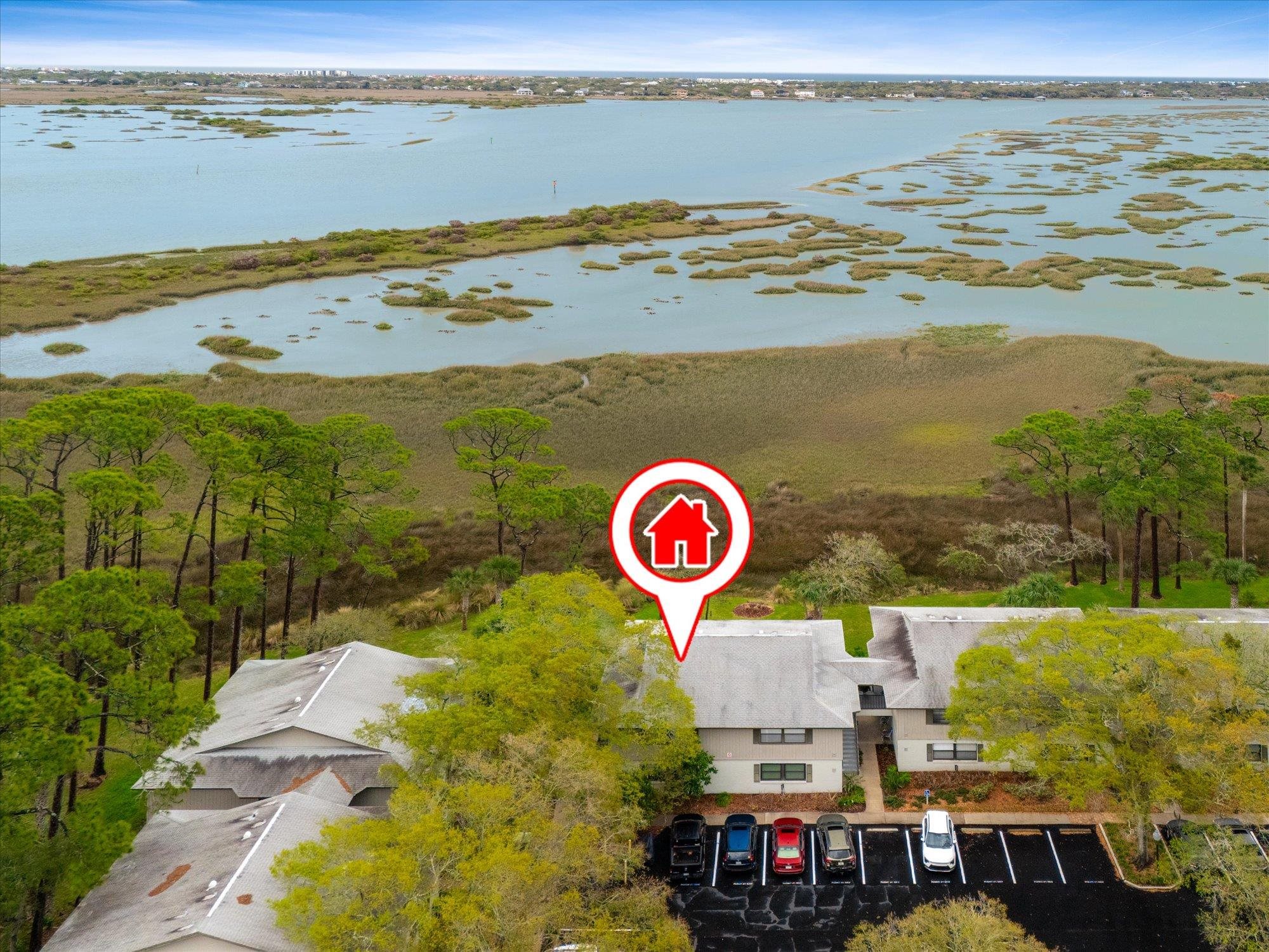 Image 35 of 44 For 34 Veronese Ct