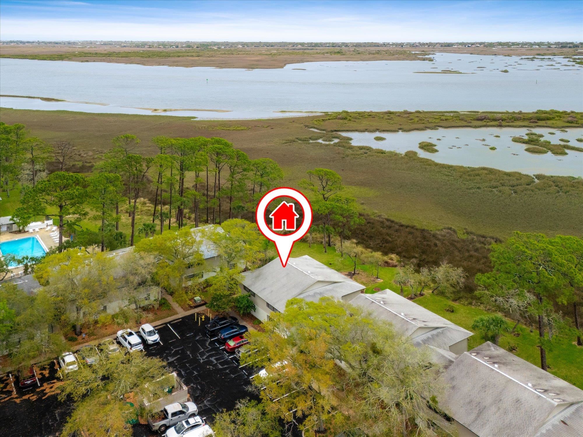 Image 36 of 44 For 34 Veronese Ct