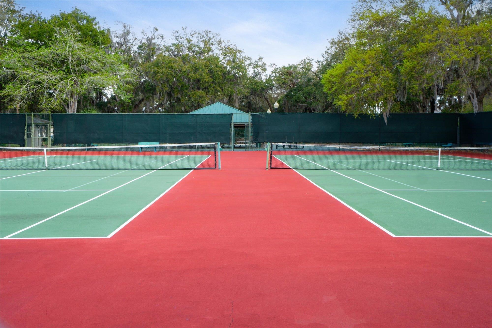 Image 39 of 44 For 34 Veronese Ct