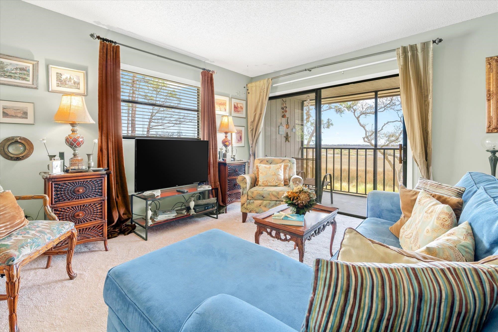 Image 9 of 44 For 34 Veronese Ct