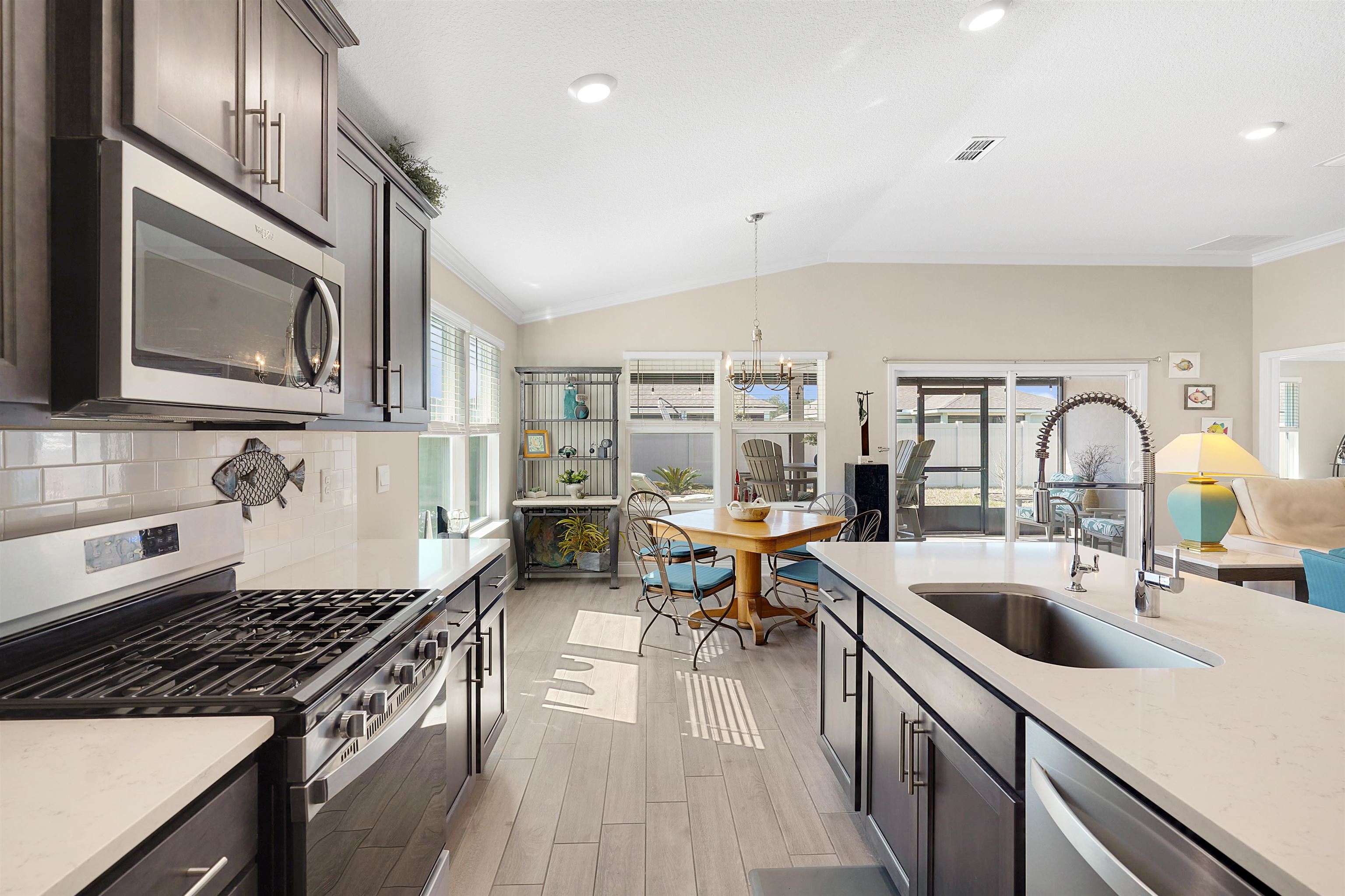 Image 12 of 40 For 111 Alagon Way