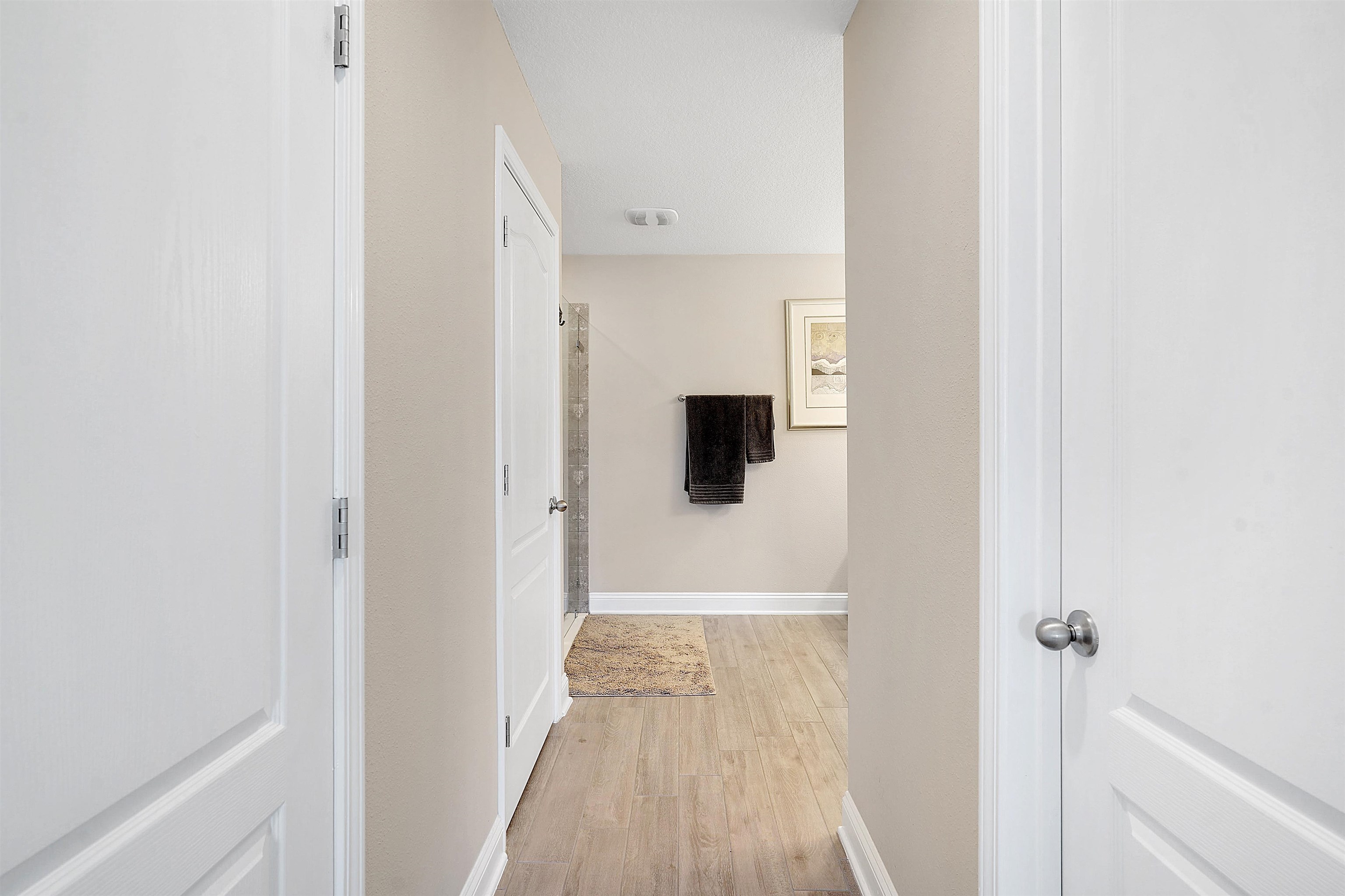 Image 17 of 40 For 111 Alagon Way