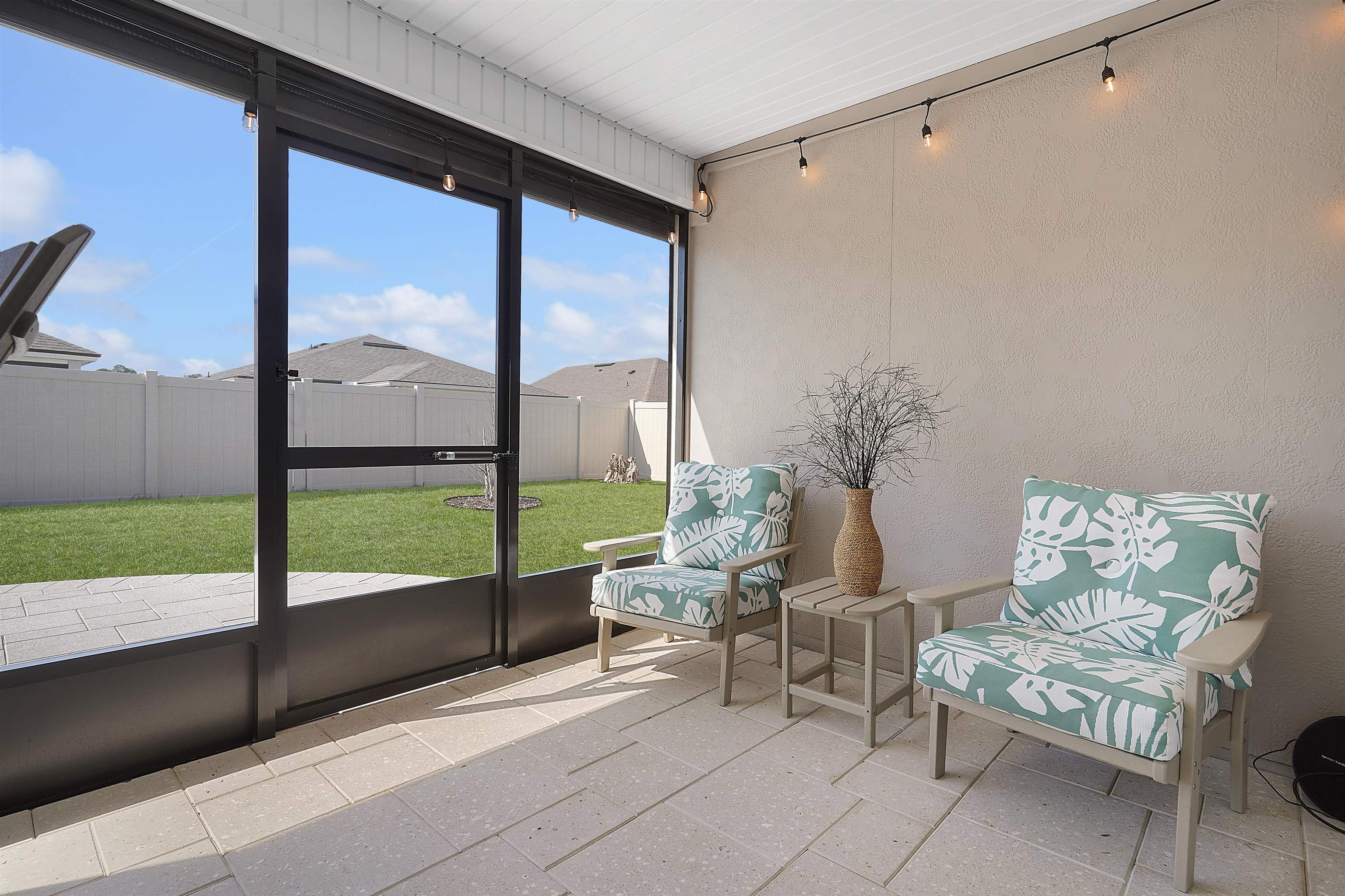 Image 31 of 40 For 111 Alagon Way