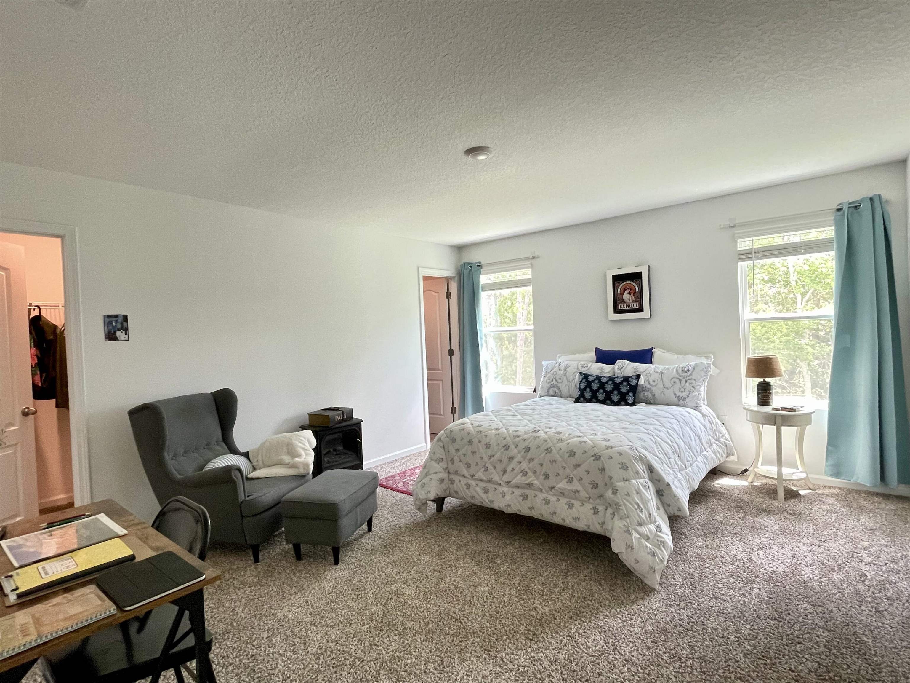 Image 12 of 24 For 96 Silver Birch St