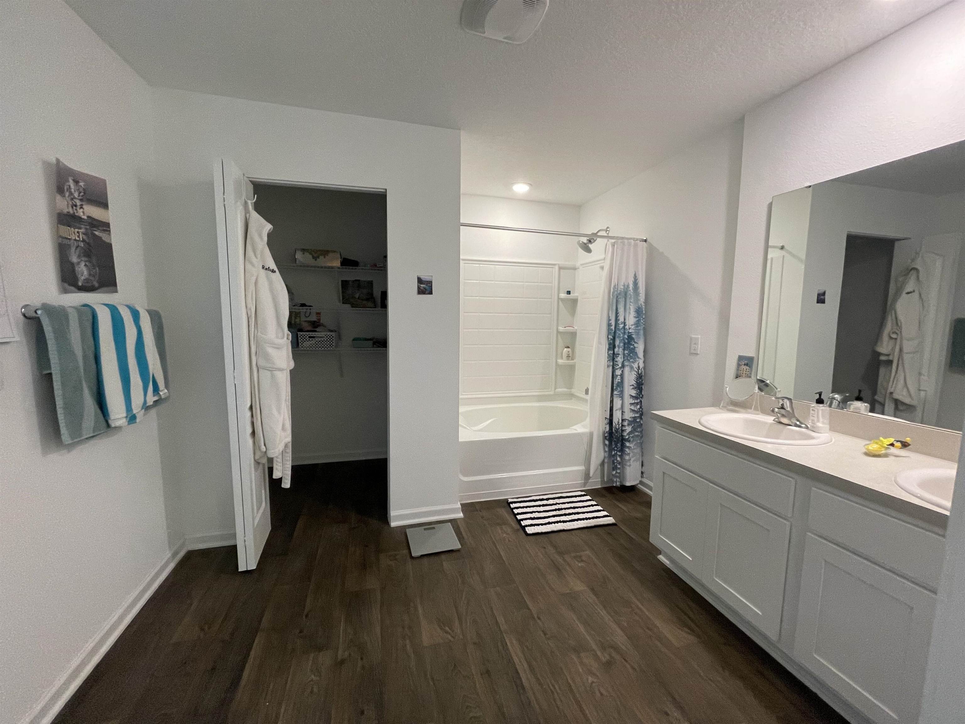 Image 14 of 24 For 96 Silver Birch St