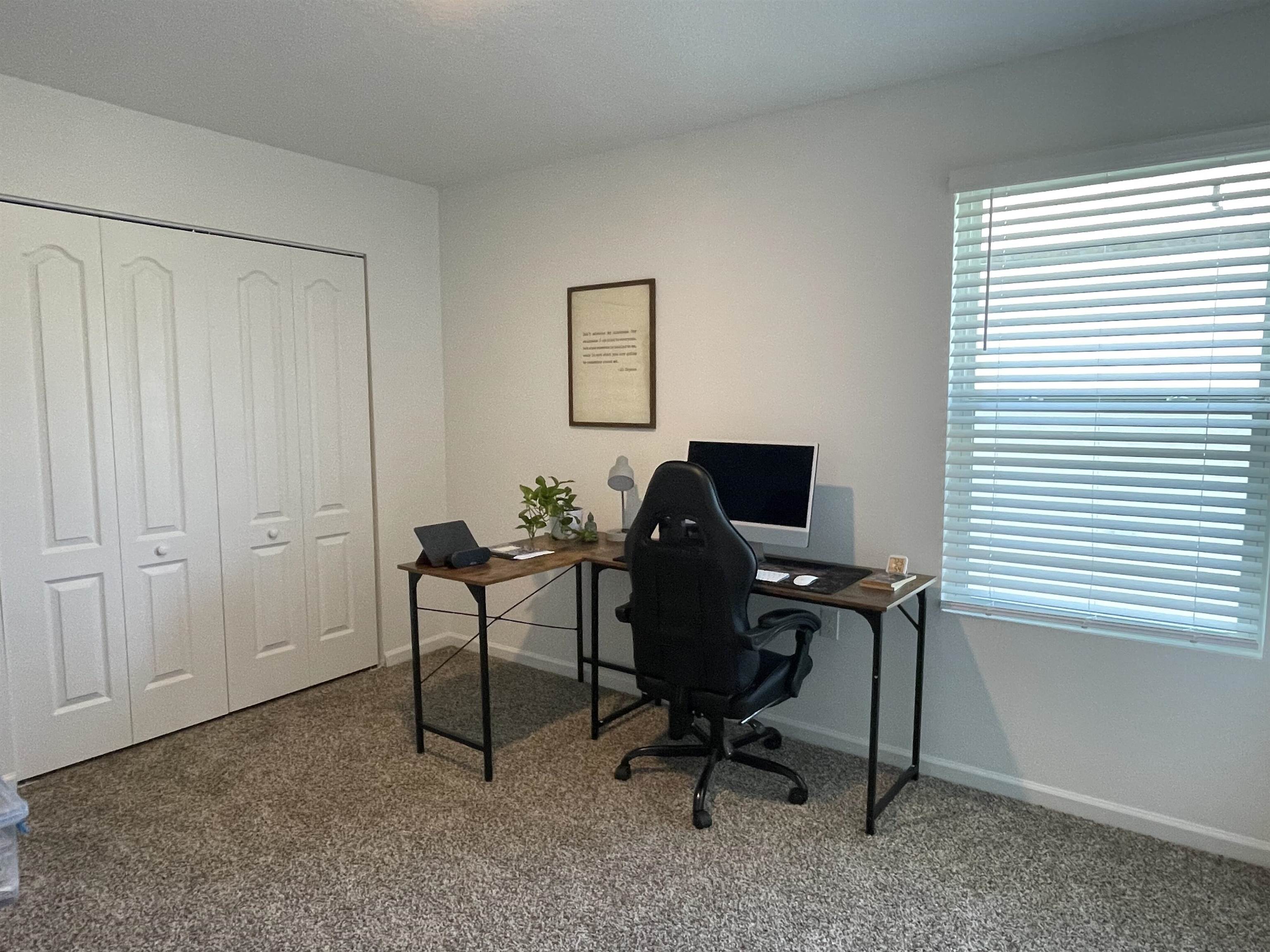 Image 18 of 24 For 96 Silver Birch St