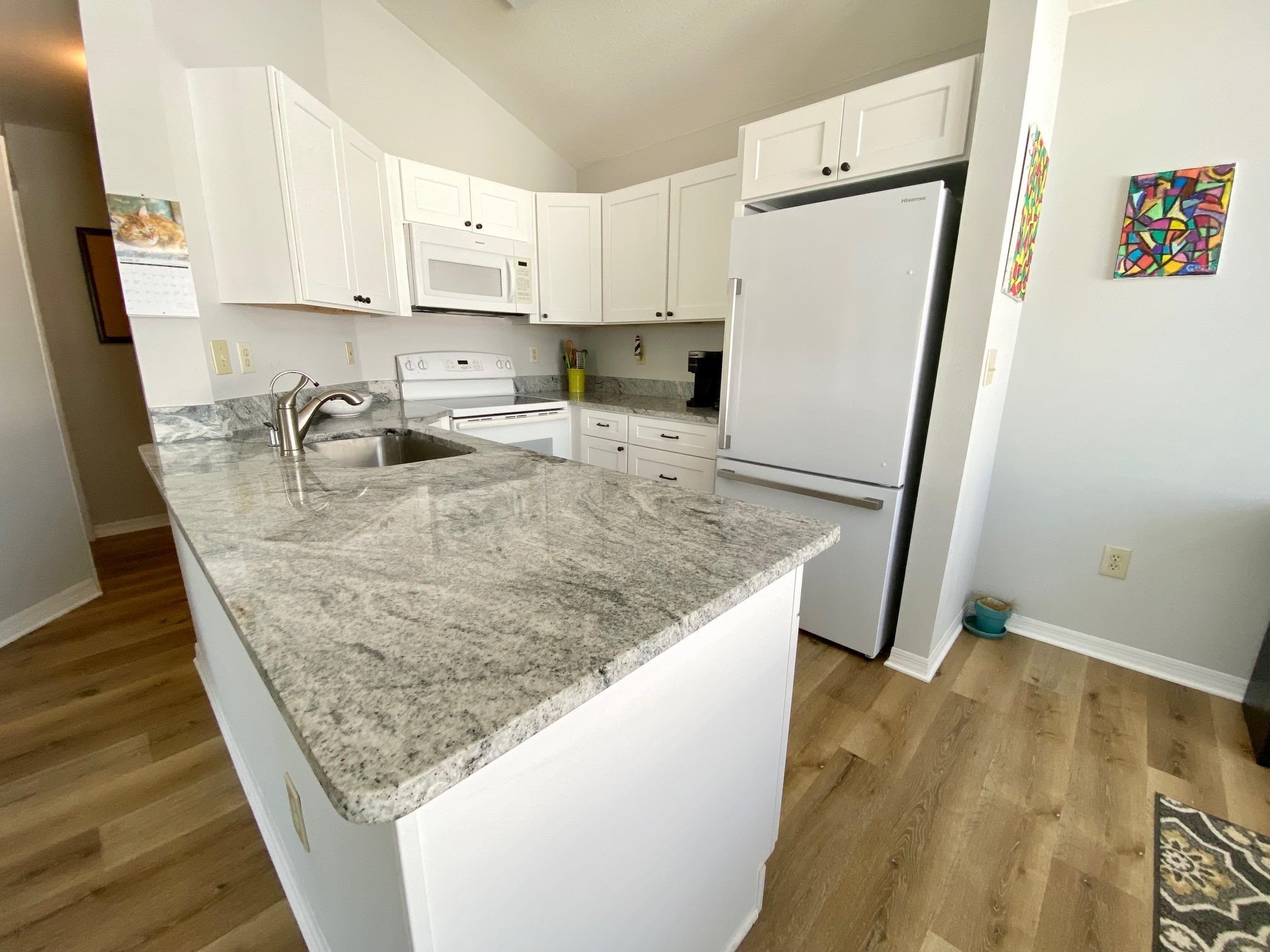 Image 13 of 37 For 29213 Harbour Vista Cir  29213