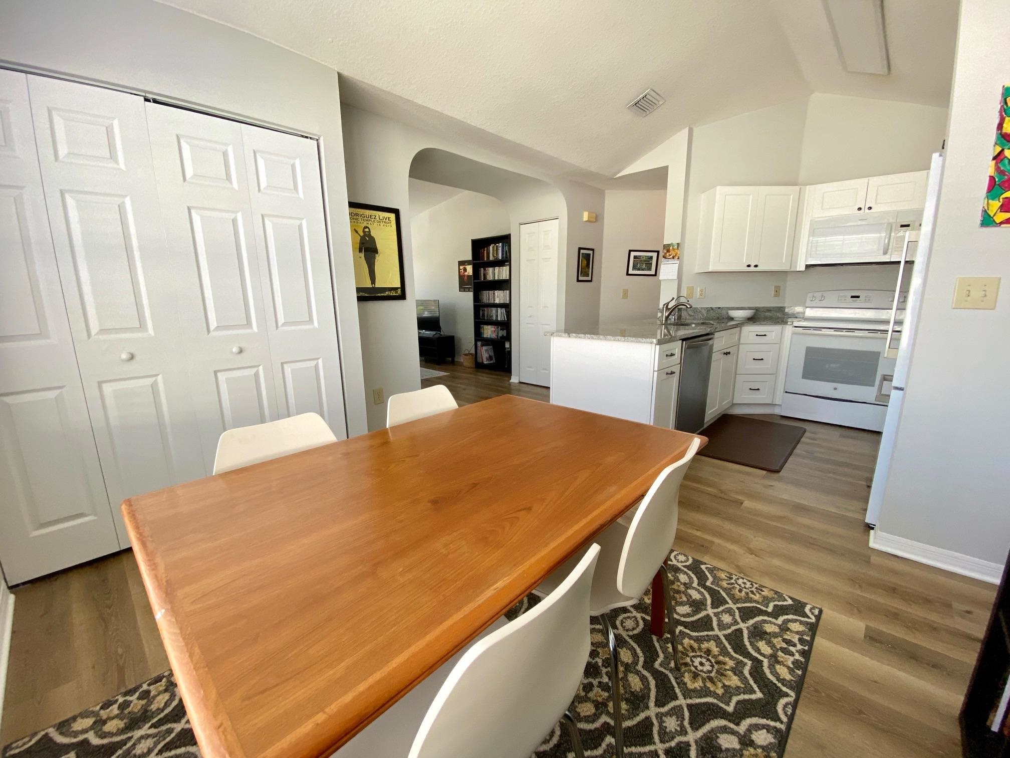 Image 15 of 37 For 29213 Harbour Vista Cir  29213