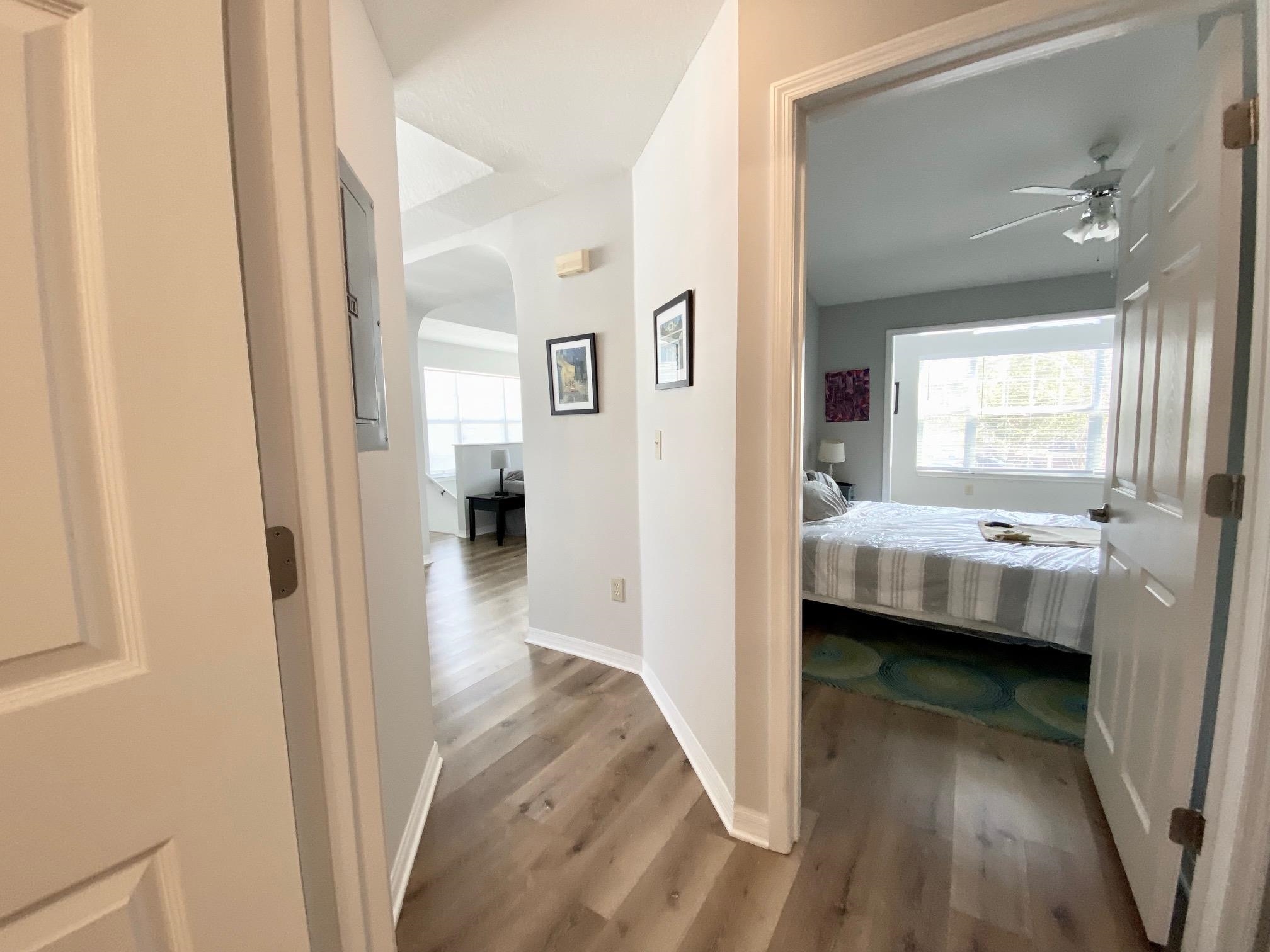 Image 19 of 37 For 29213 Harbour Vista Cir  29213