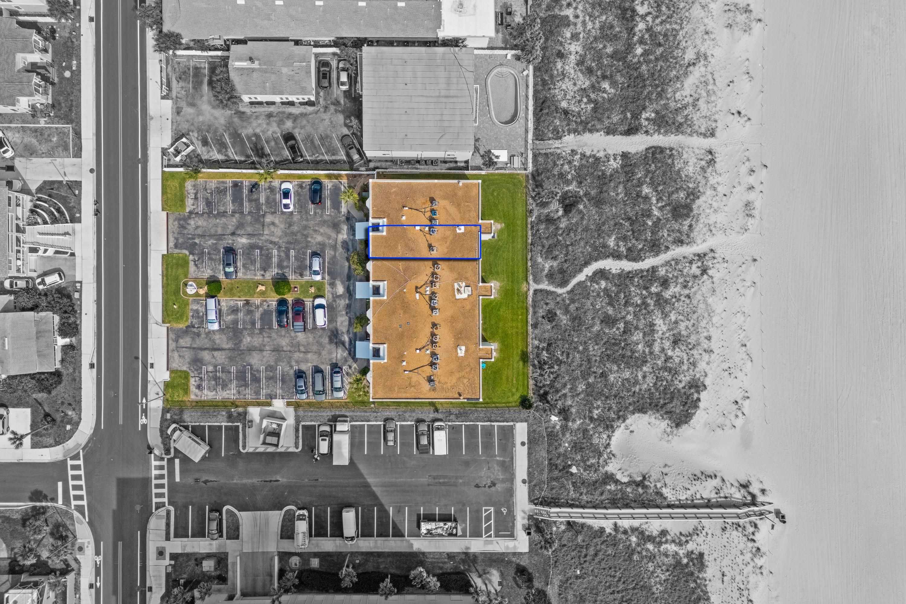 Image 23 of 48 For 829 1st St  3b