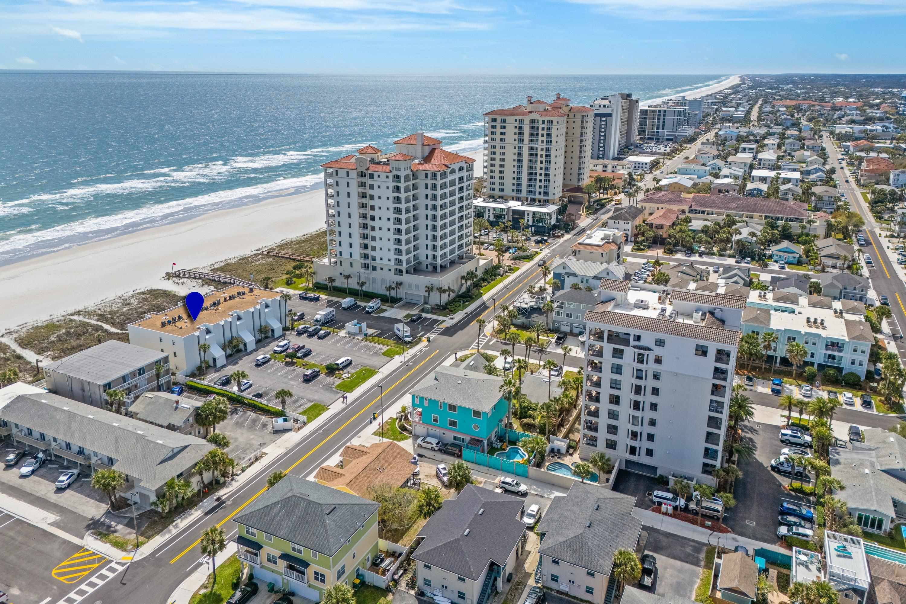 Image 29 of 48 For 829 1st St  3b