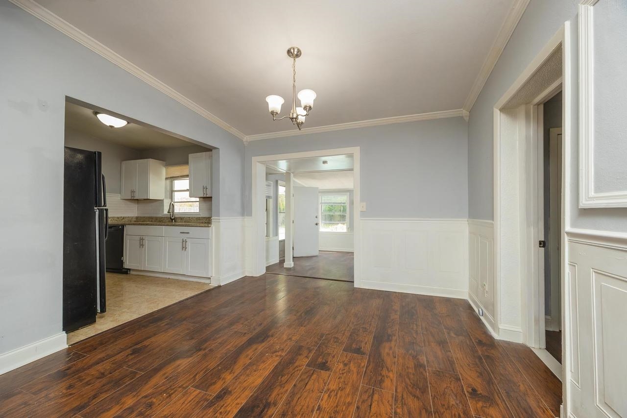 Image 17 of 47 For 1763 Lawson Rd