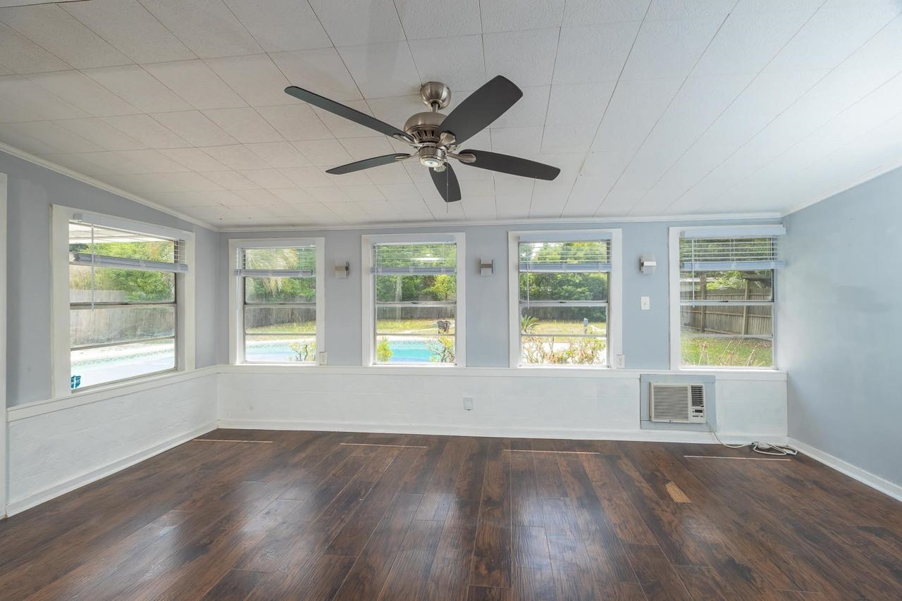 Image 24 of 47 For 1763 Lawson Rd