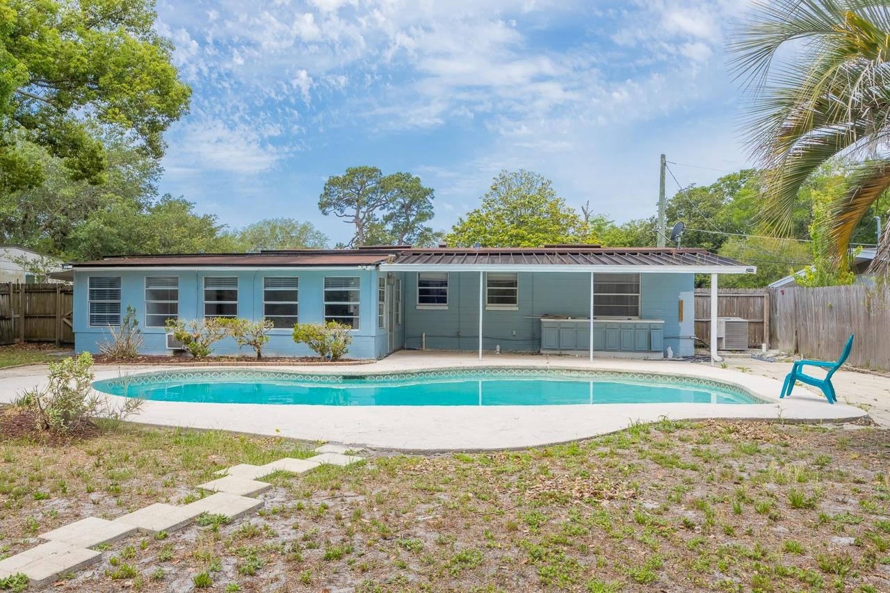 Image 30 of 47 For 1763 Lawson Rd