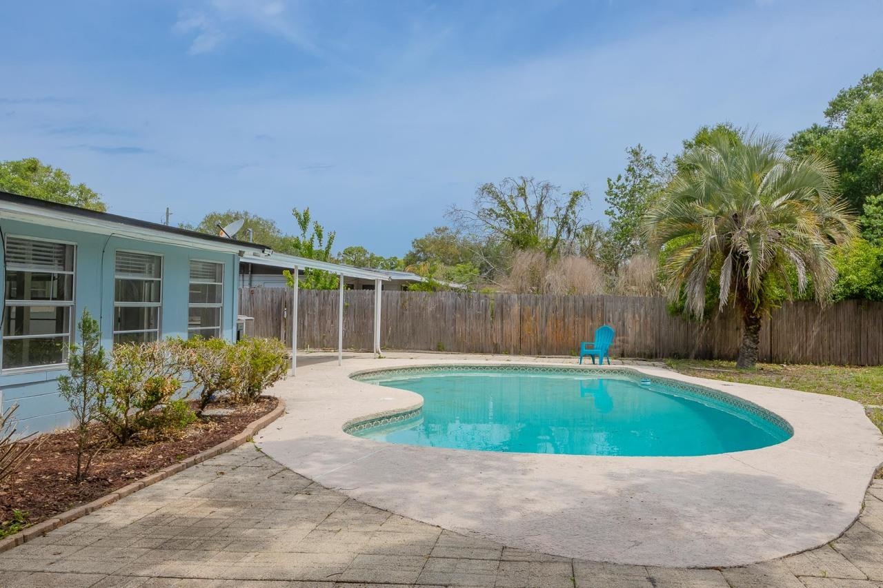 Image 32 of 47 For 1763 Lawson Rd