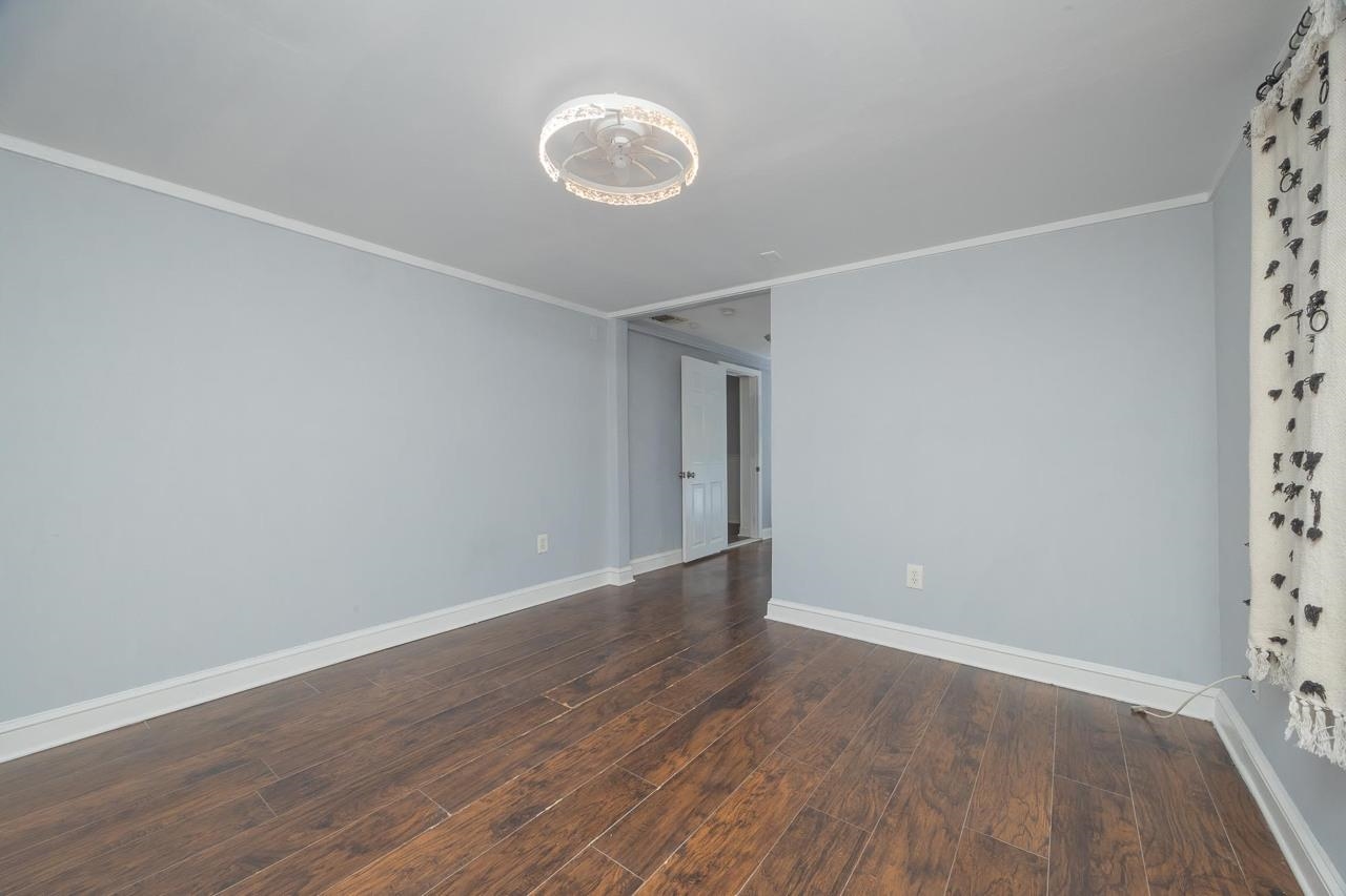 Image 35 of 47 For 1763 Lawson Rd