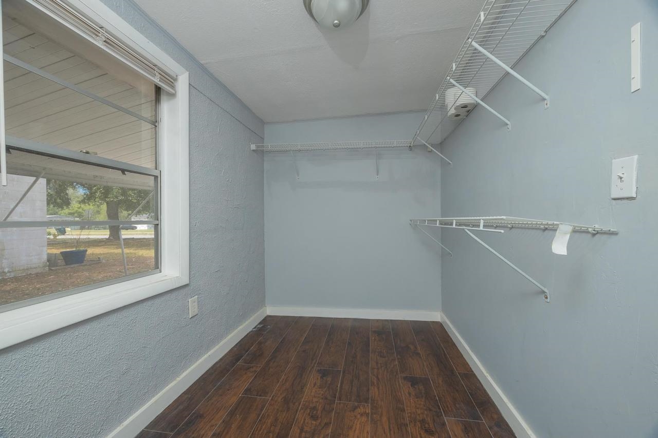 Image 36 of 47 For 1763 Lawson Rd