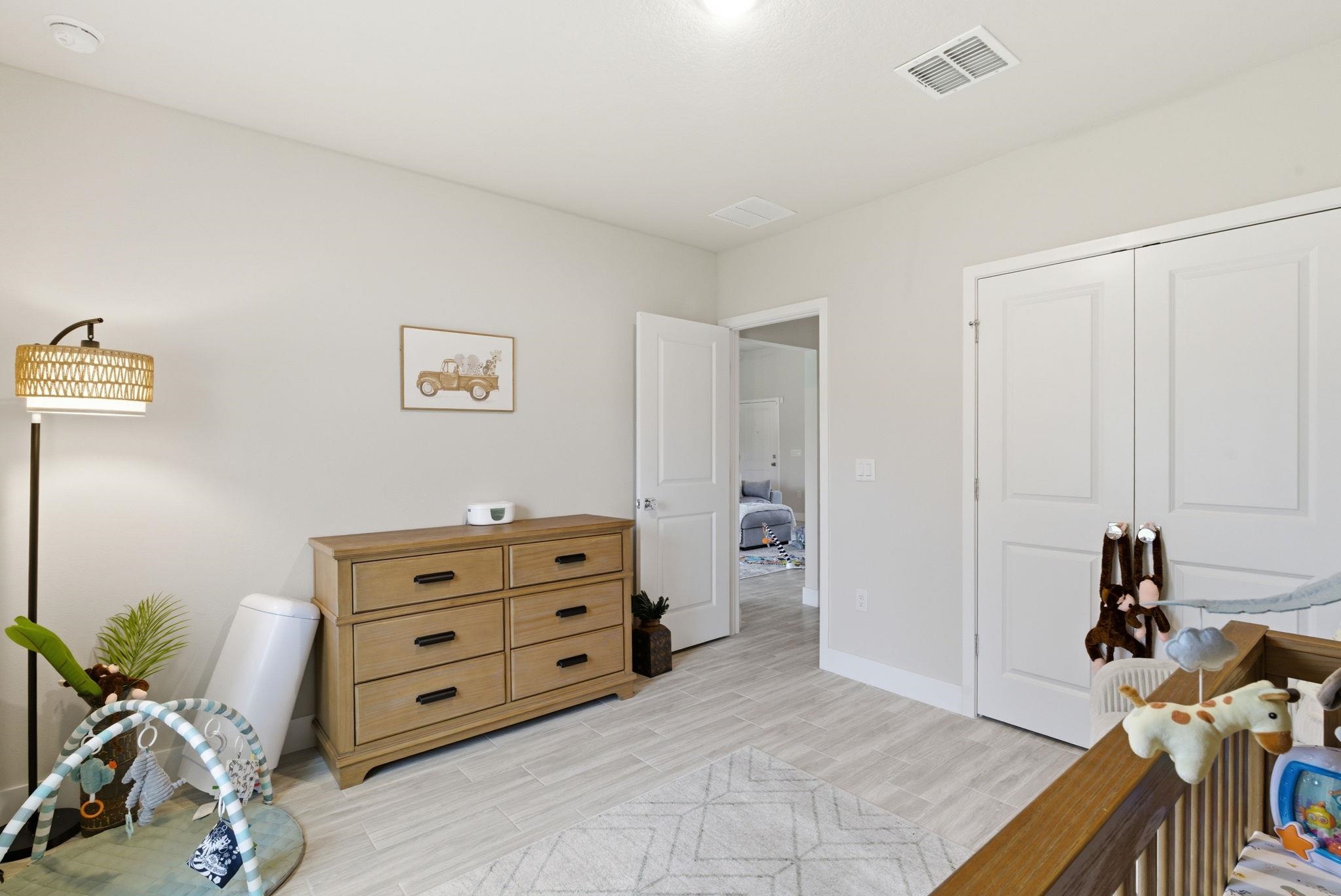 Image 20 of 36 For 42 Rose Dr  