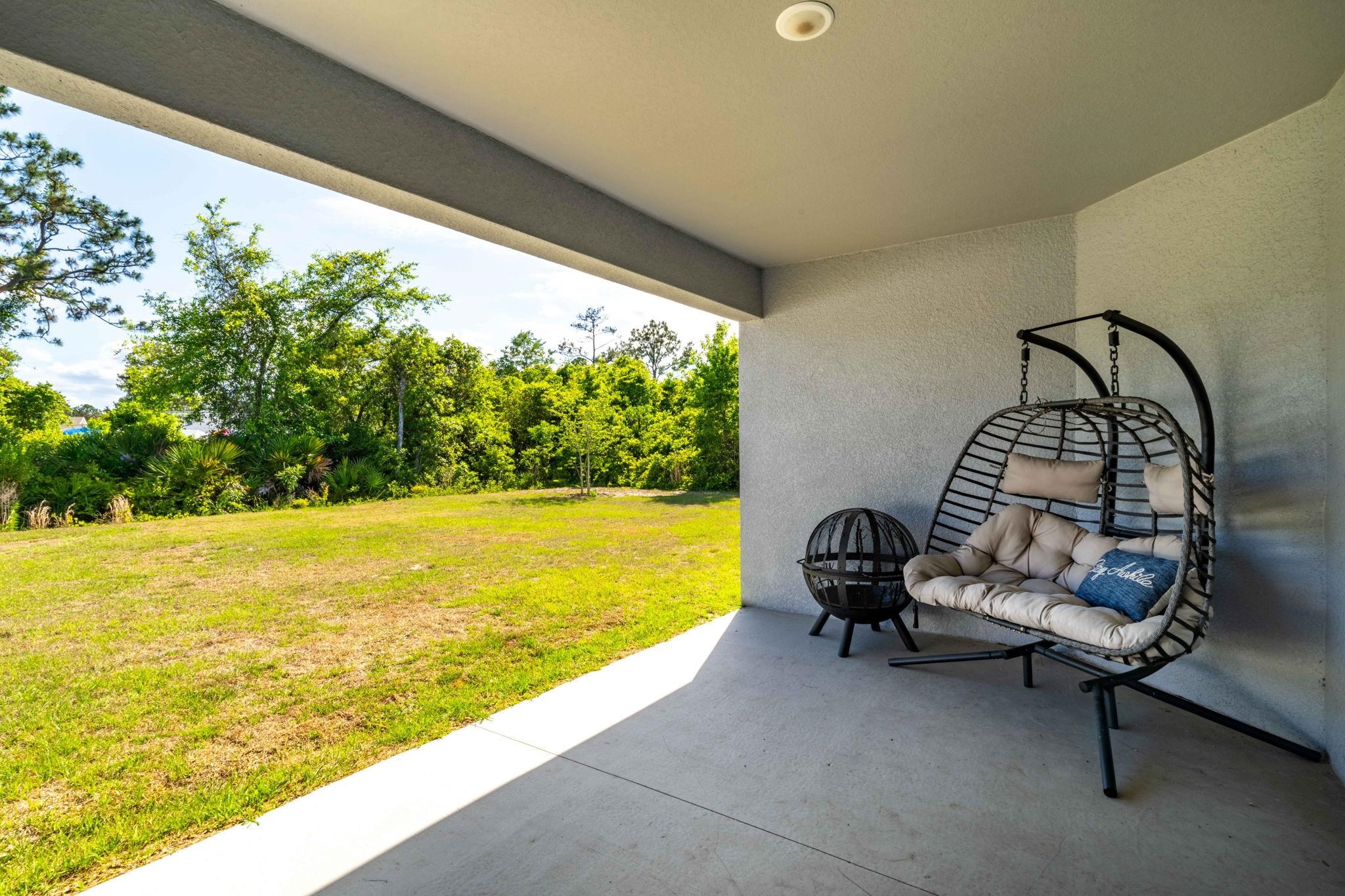 Image 25 of 36 For 42 Rose Dr  