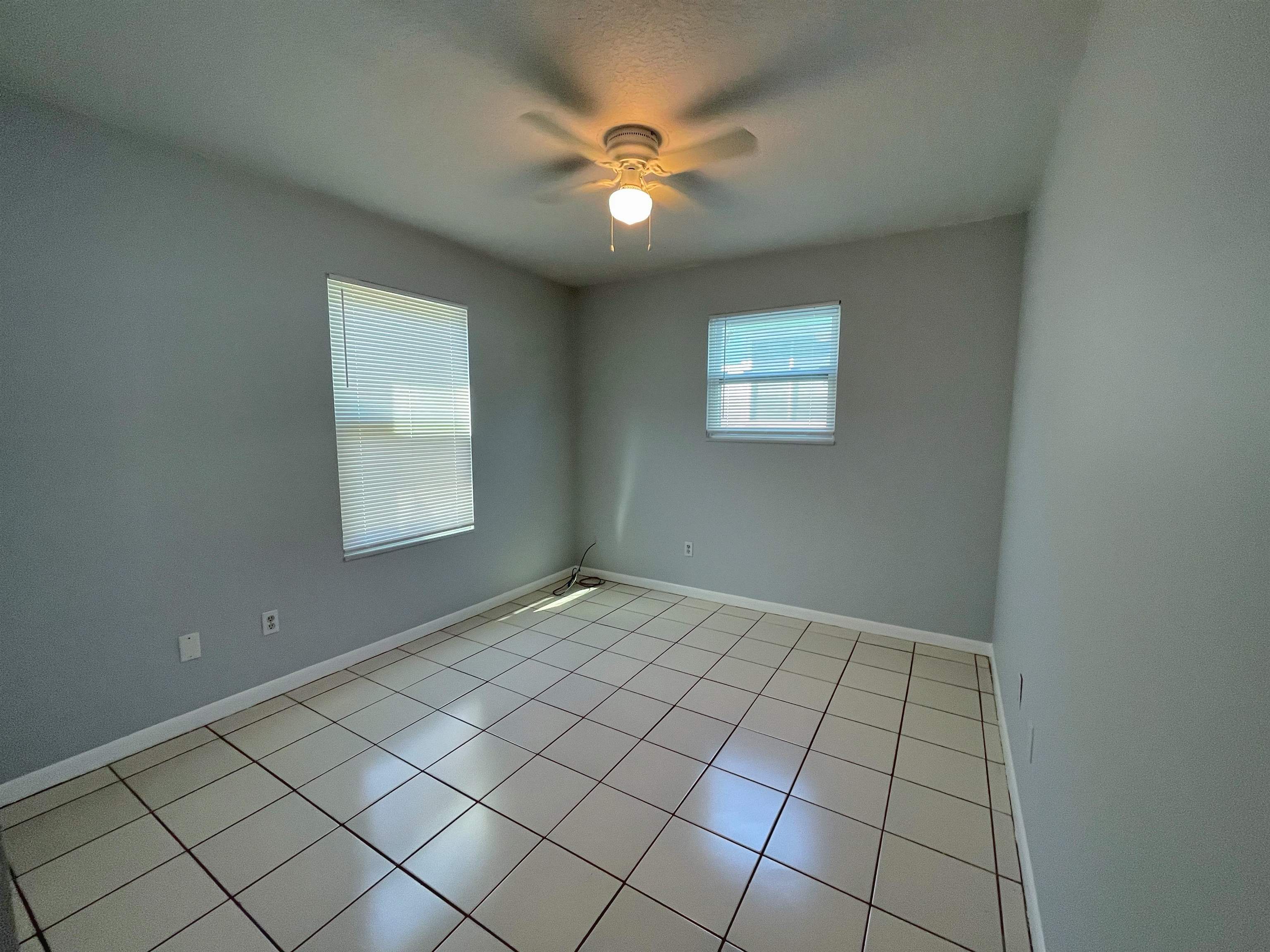 Image 13 of 38 For 203 9th Street