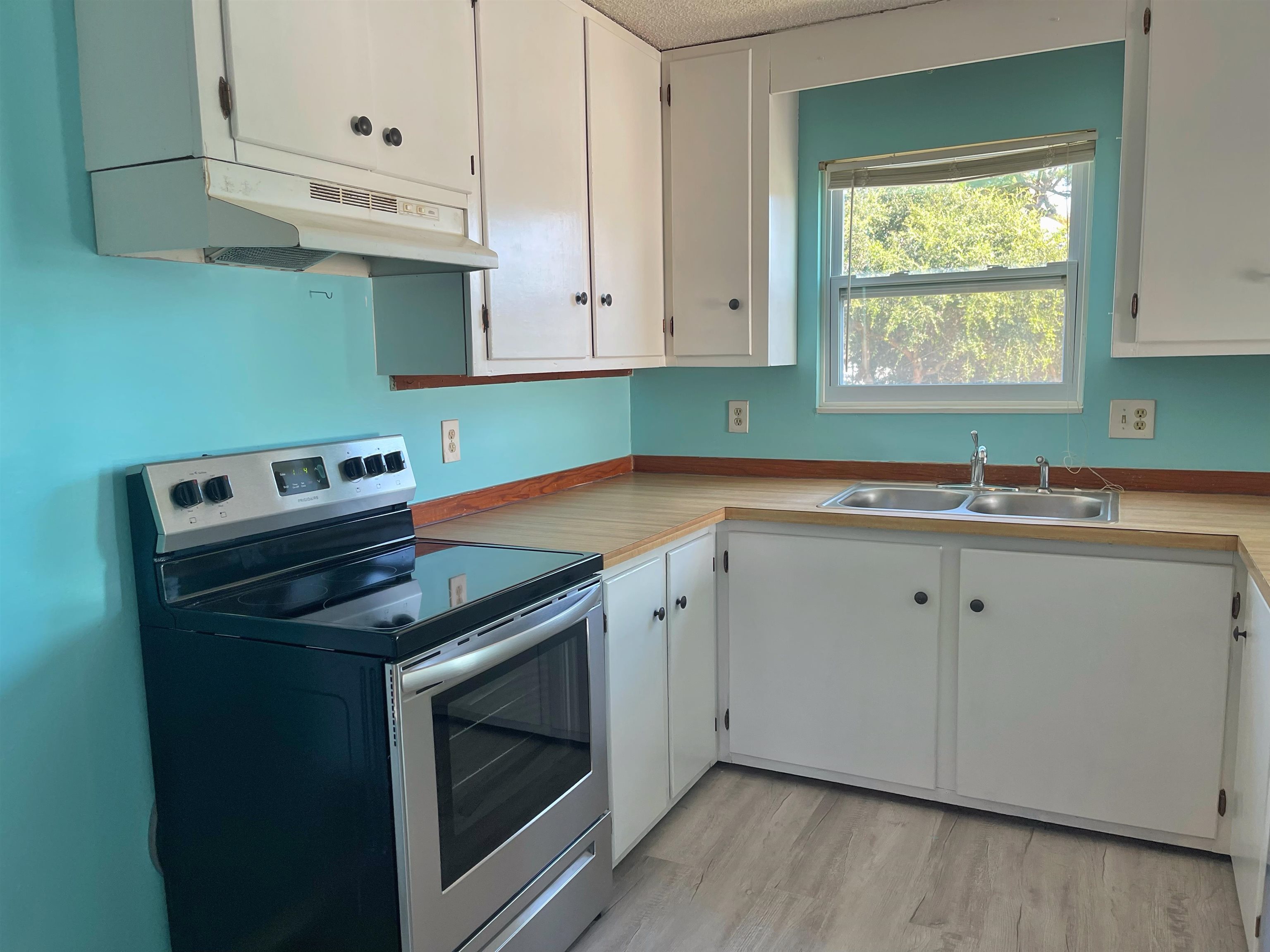 Image 23 of 38 For 203 9th Street