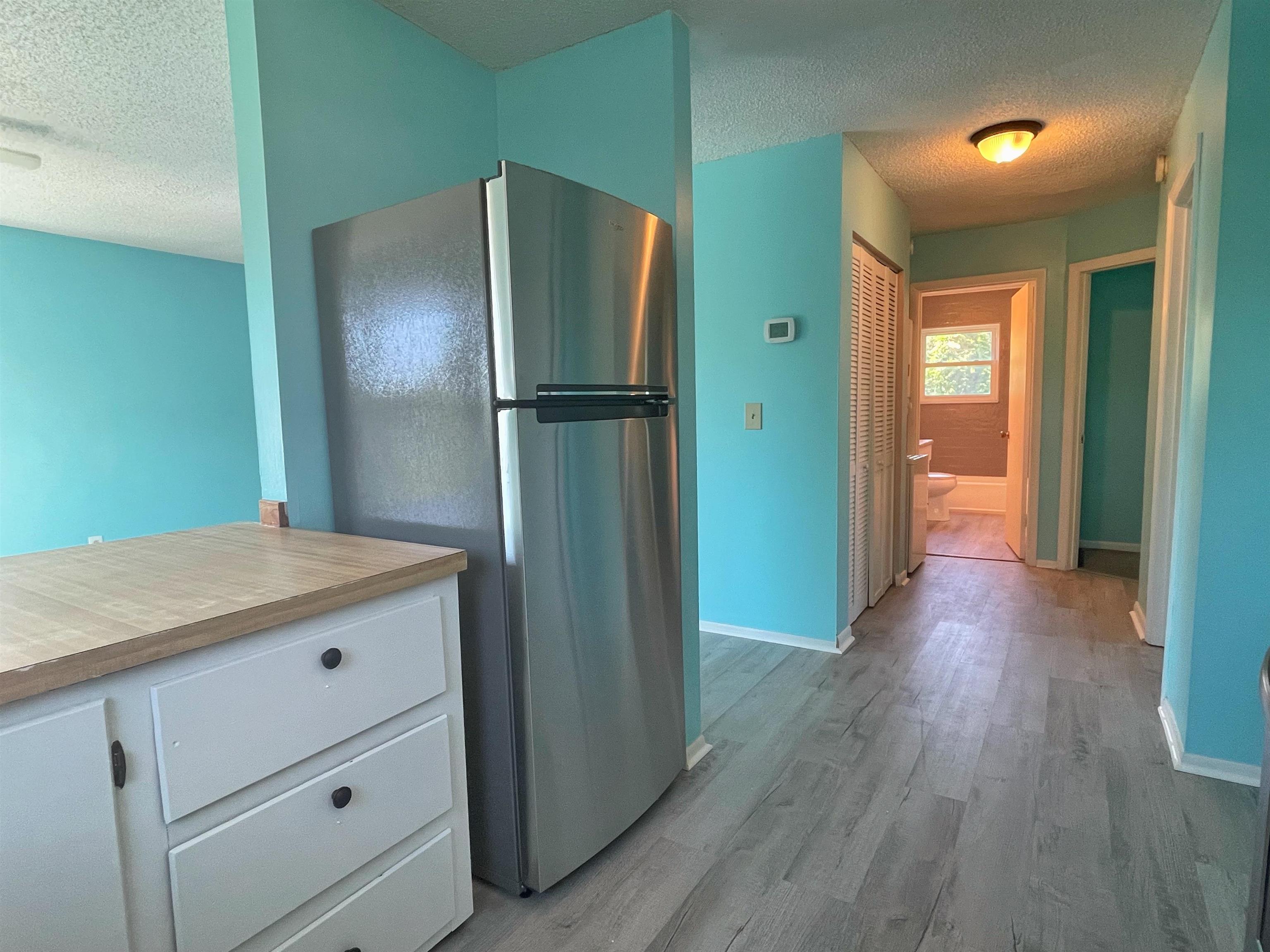 Image 24 of 38 For 203 9th Street