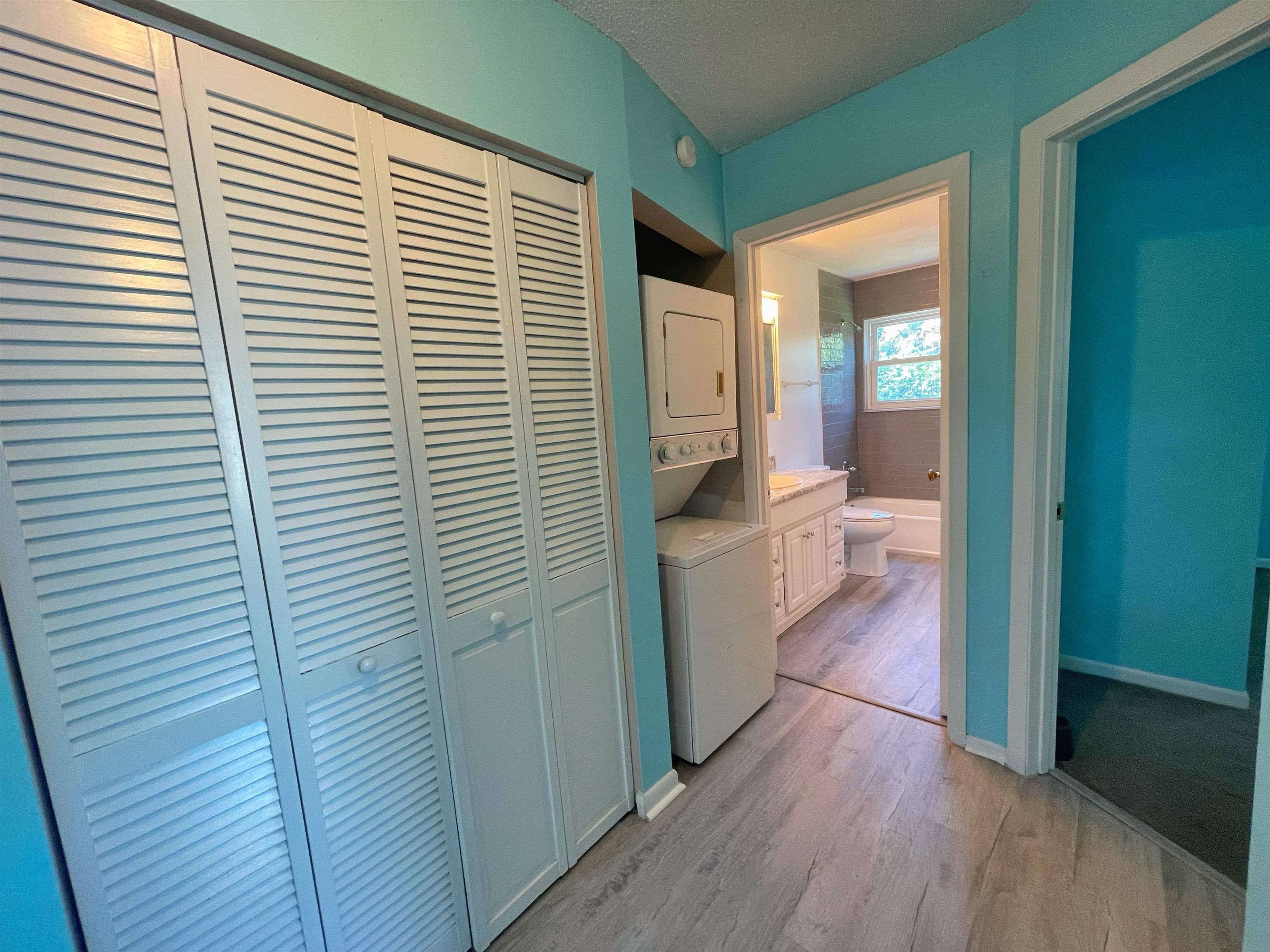 Image 29 of 38 For 203 9th Street