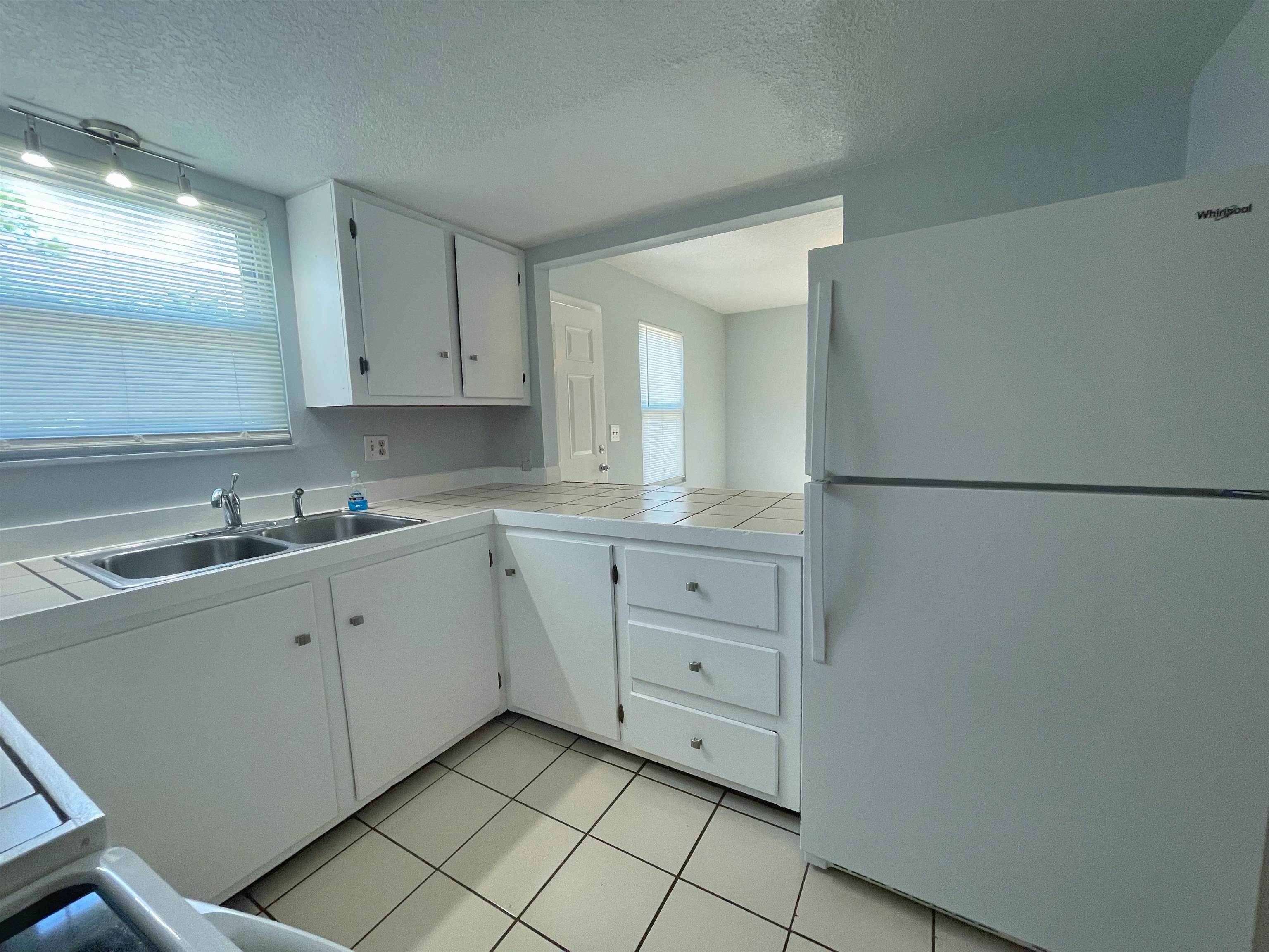 Image 9 of 38 For 203 9th Street