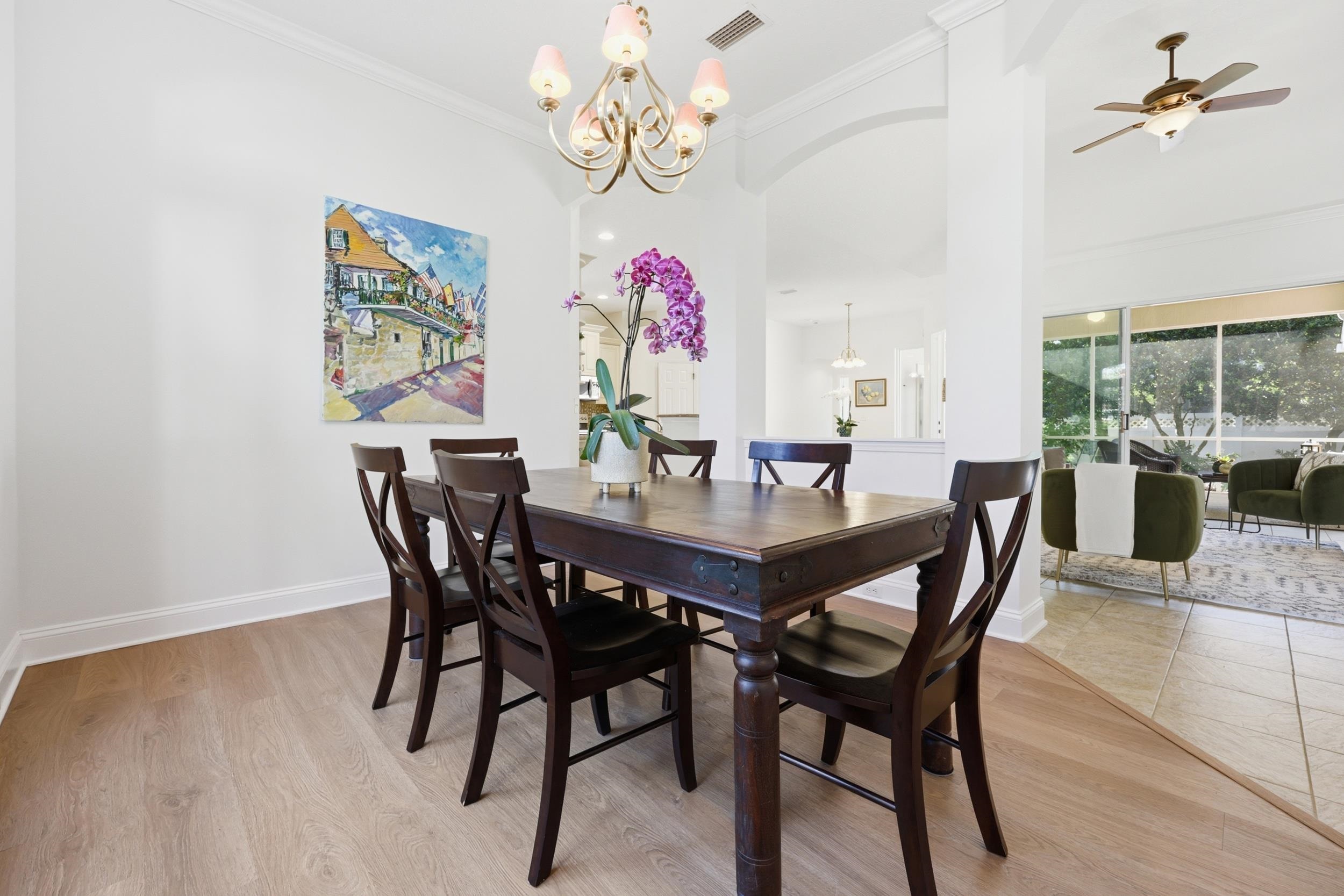 Image 9 of 51 For 933 Oxford Dr