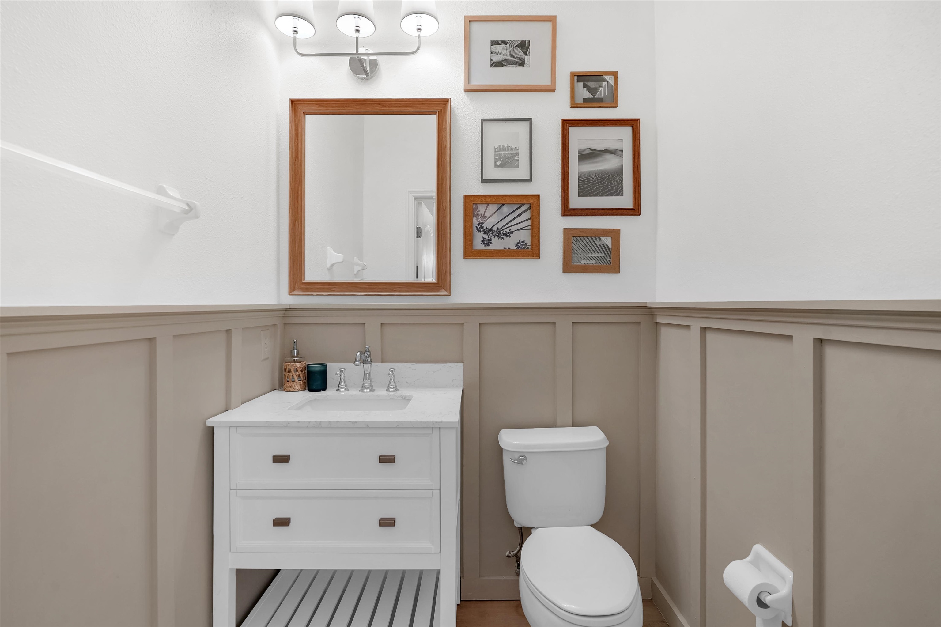 Image 27 of 52 For 996 Saltwater Cir