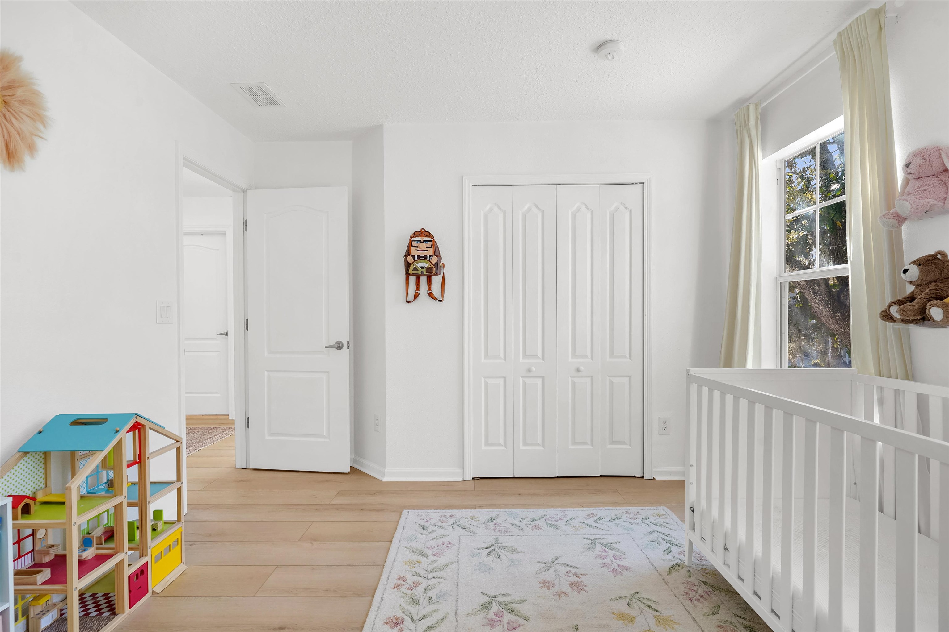 Image 9 of 52 For 996 Saltwater Cir