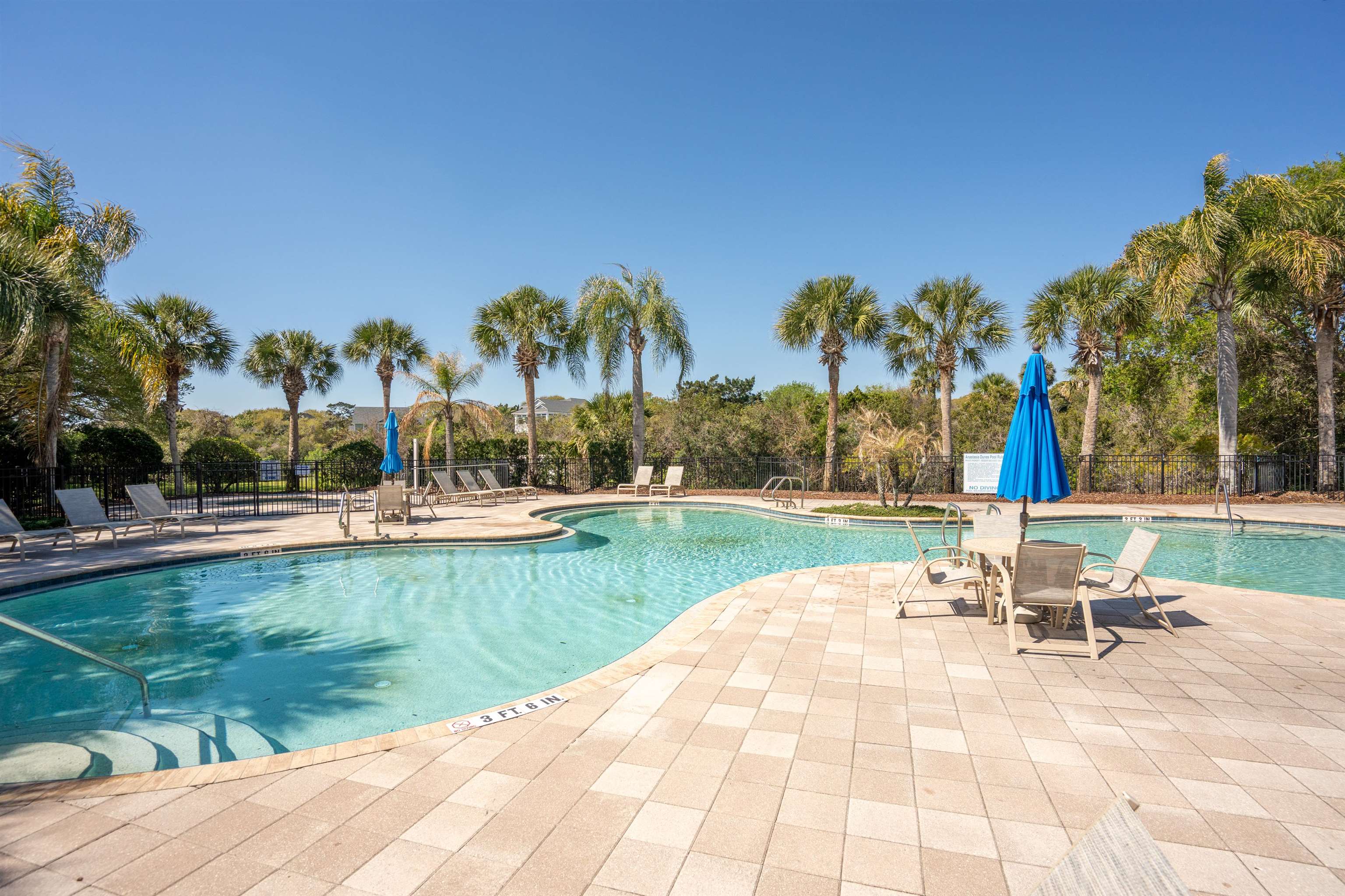 Image 45 of 66 For 1005 Makarios Dr