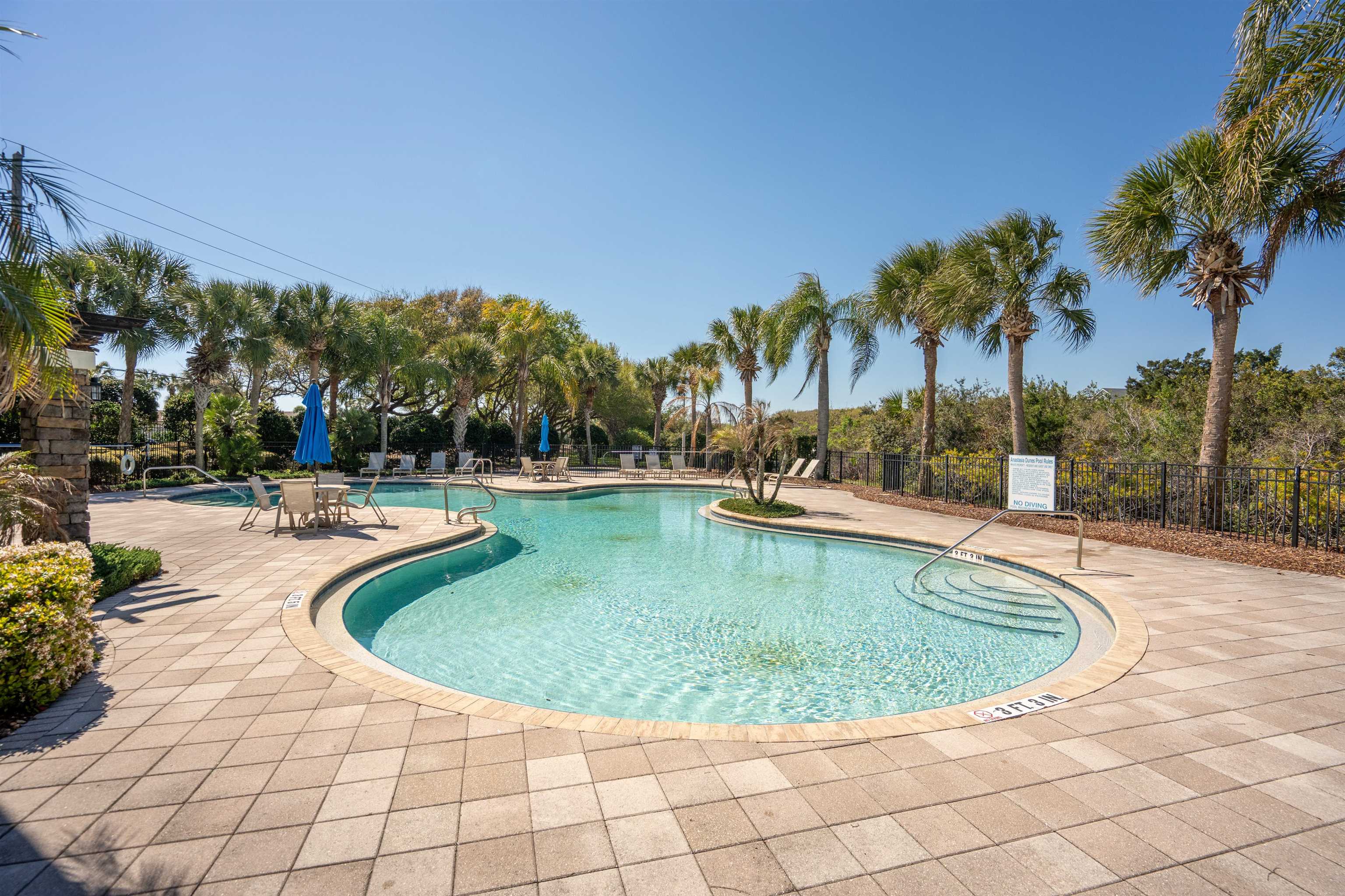 Image 46 of 66 For 1005 Makarios Dr