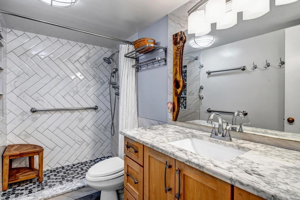 Image 16 of 20 For 7990 A1a S Unit 403  403