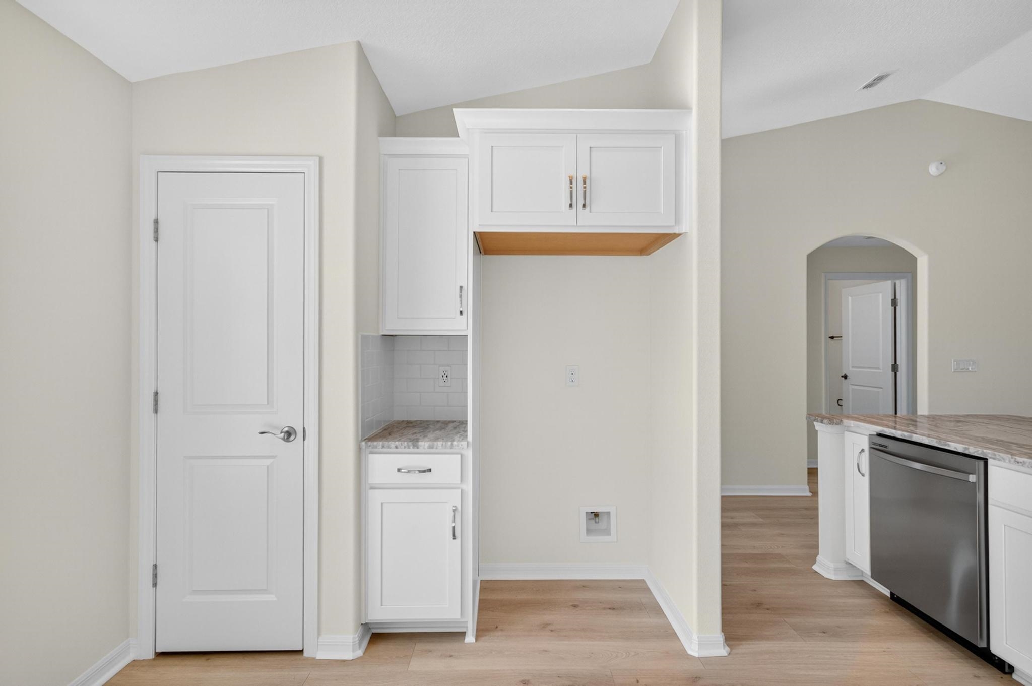 Image 11 of 66 For 6 Pickcane Ln